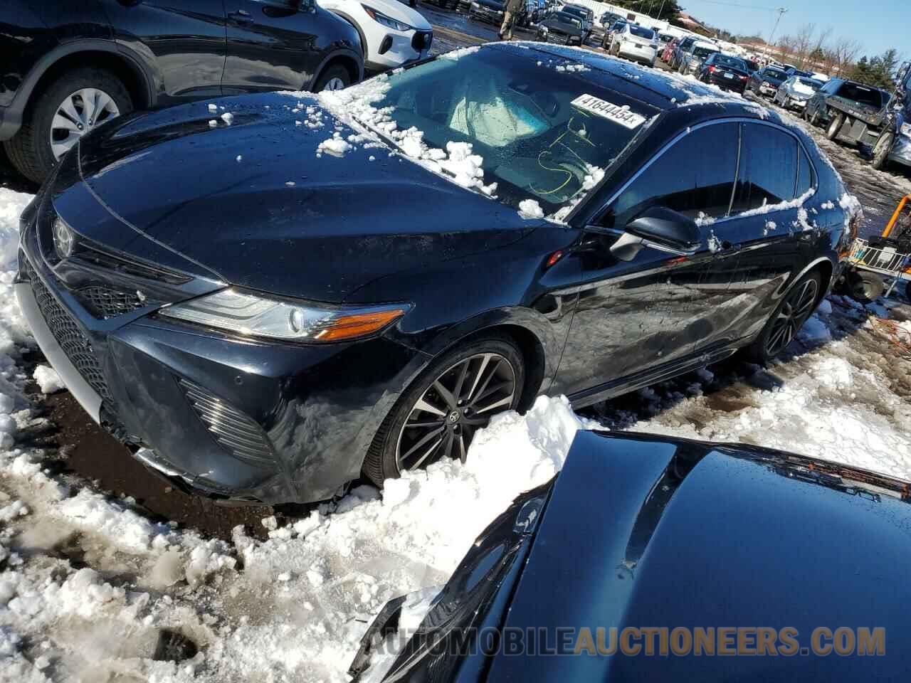 4T1BZ1HKXJU010440 TOYOTA CAMRY 2018