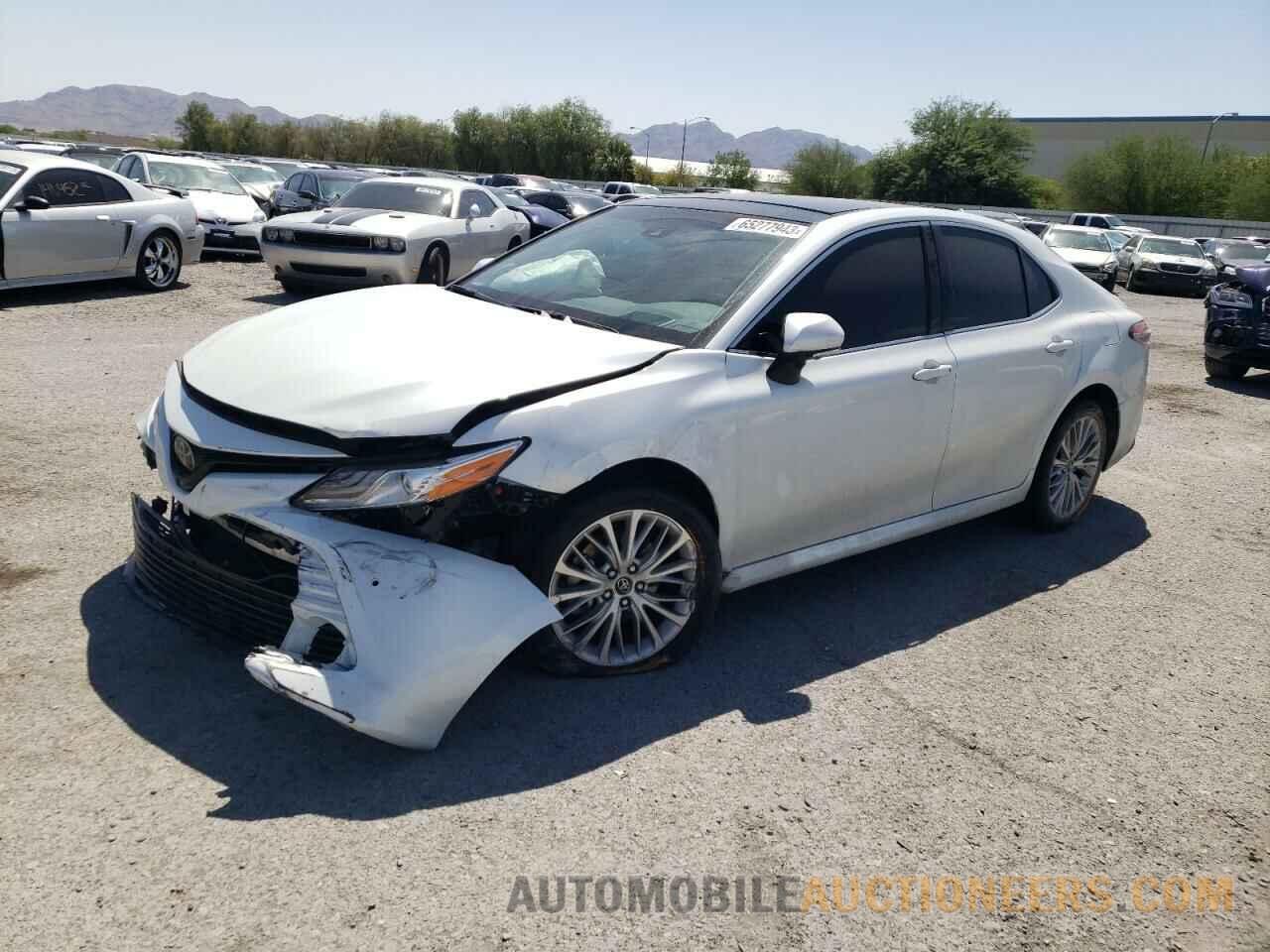 4T1BZ1HKXJU017002 TOYOTA CAMRY 2018