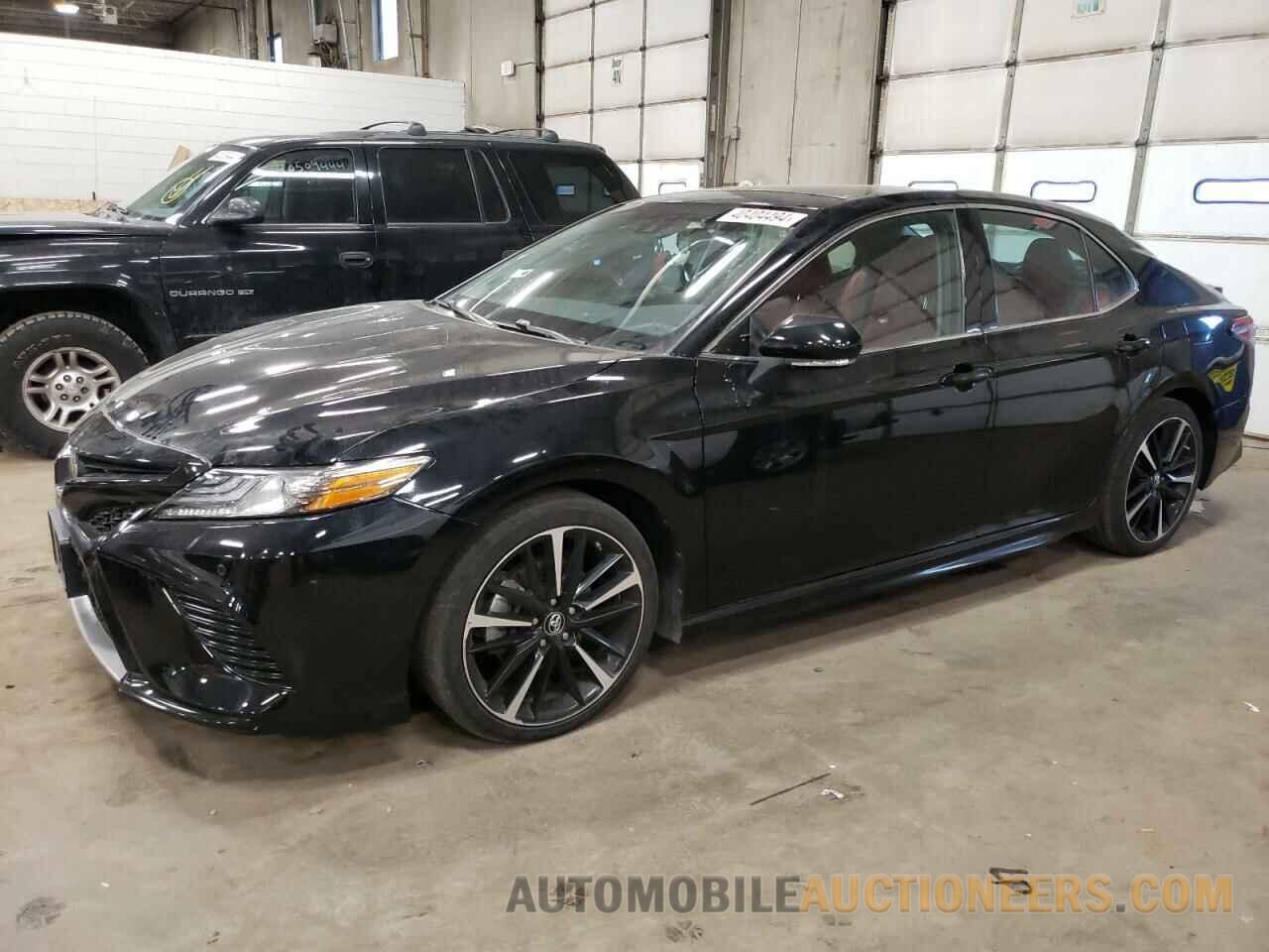 4T1BZ1HKXJU019526 TOYOTA CAMRY 2018