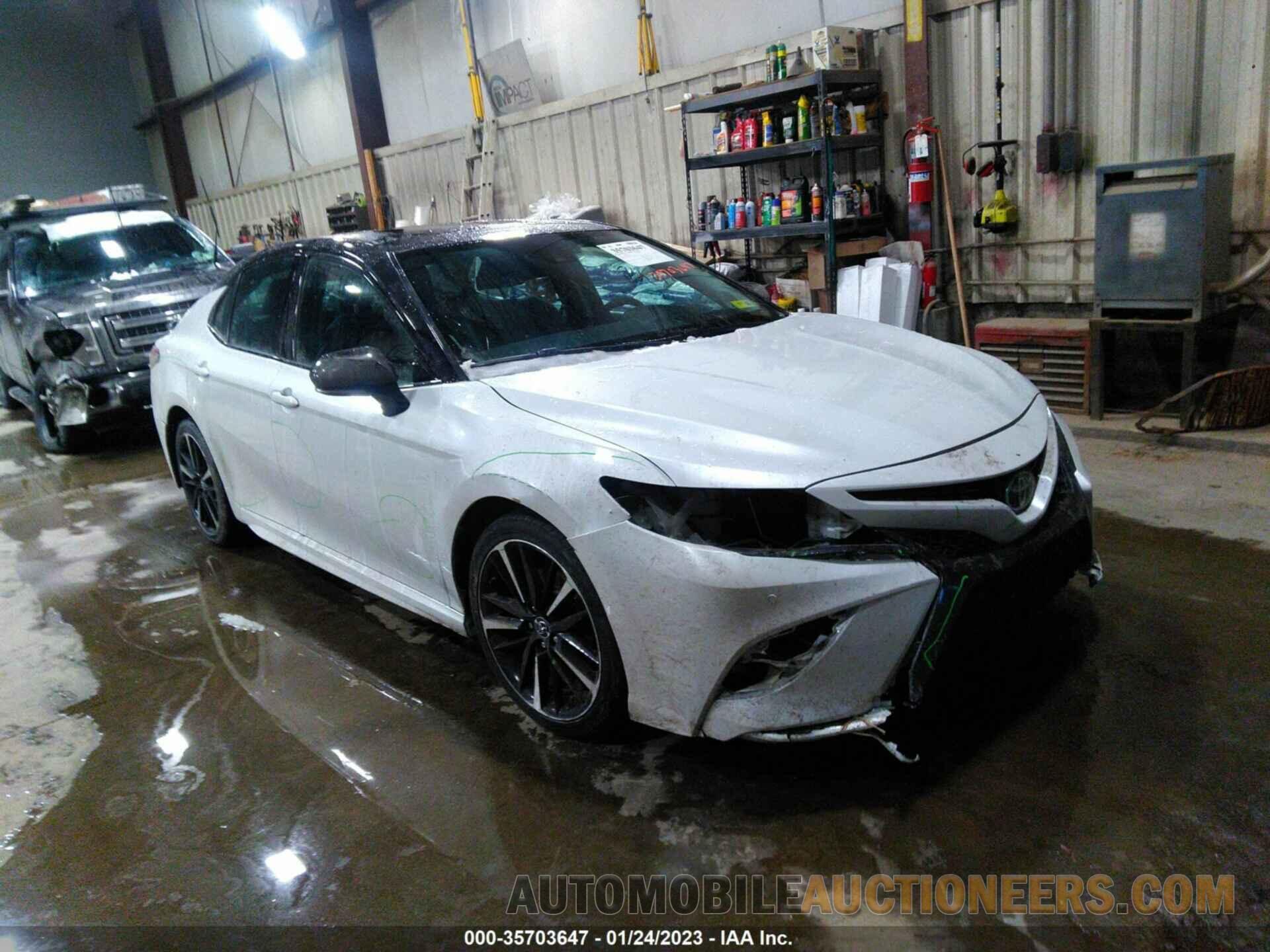 4T1BZ1HKXJU020319 TOYOTA CAMRY 2018