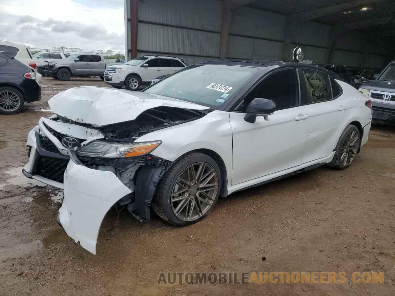 4T1BZ1HKXKU028390 TOYOTA CAMRY 2019