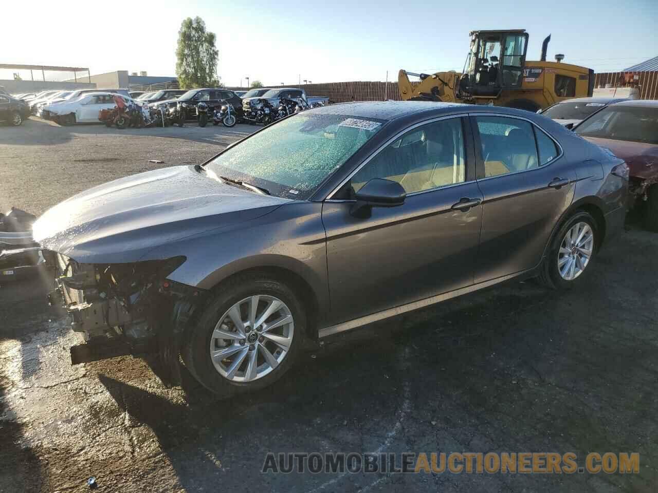 4T1C11AK0MU441654 TOYOTA CAMRY 2021