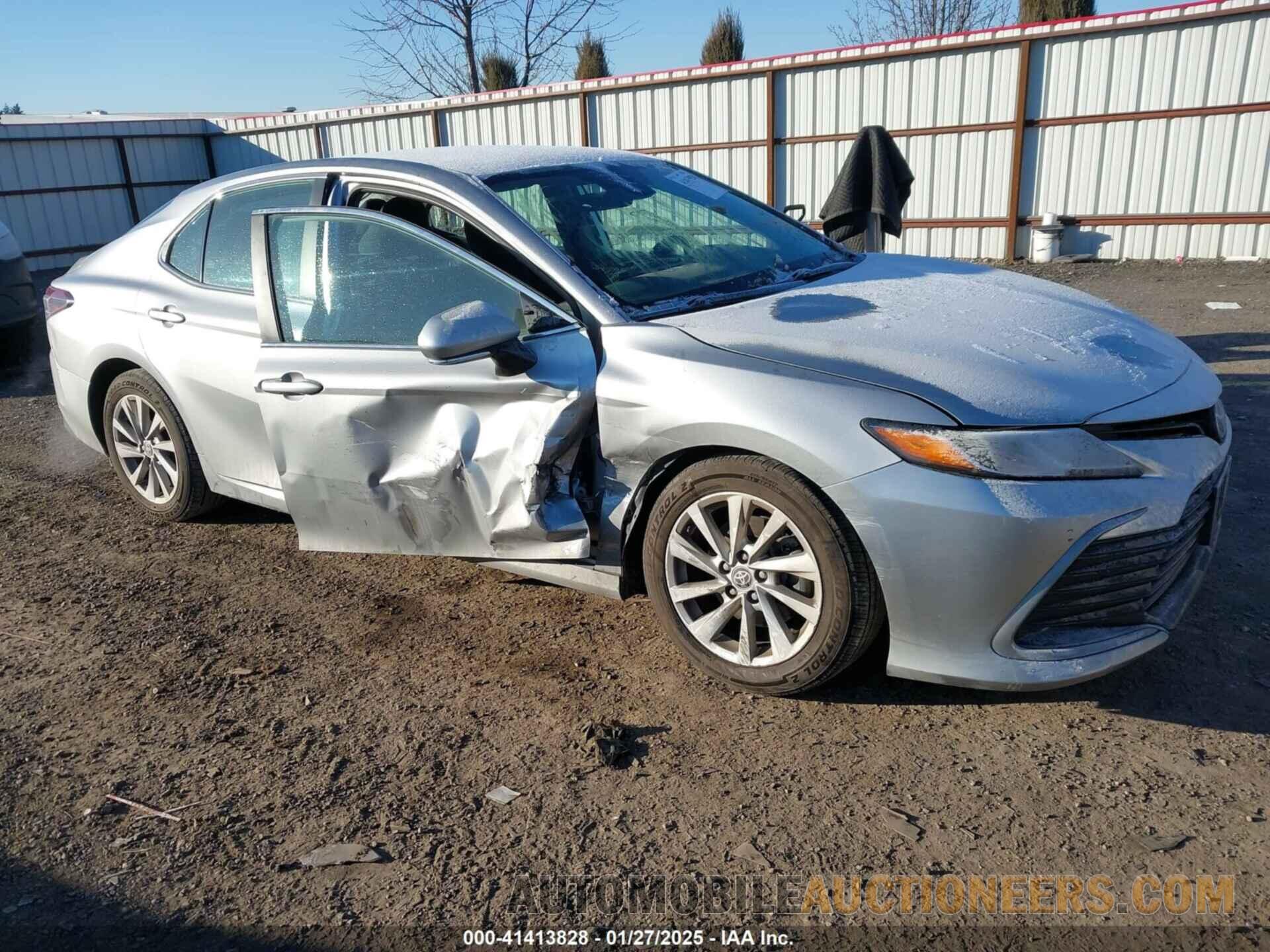 4T1C11AK0MU539485 TOYOTA CAMRY 2021