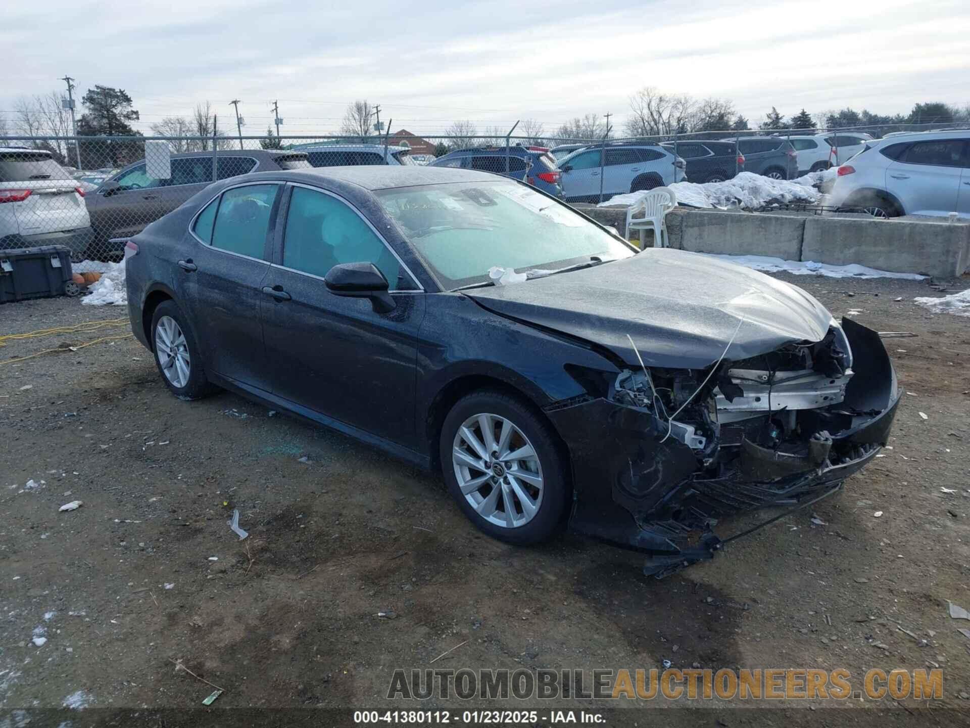 4T1C11AK0MU563284 TOYOTA CAMRY 2021