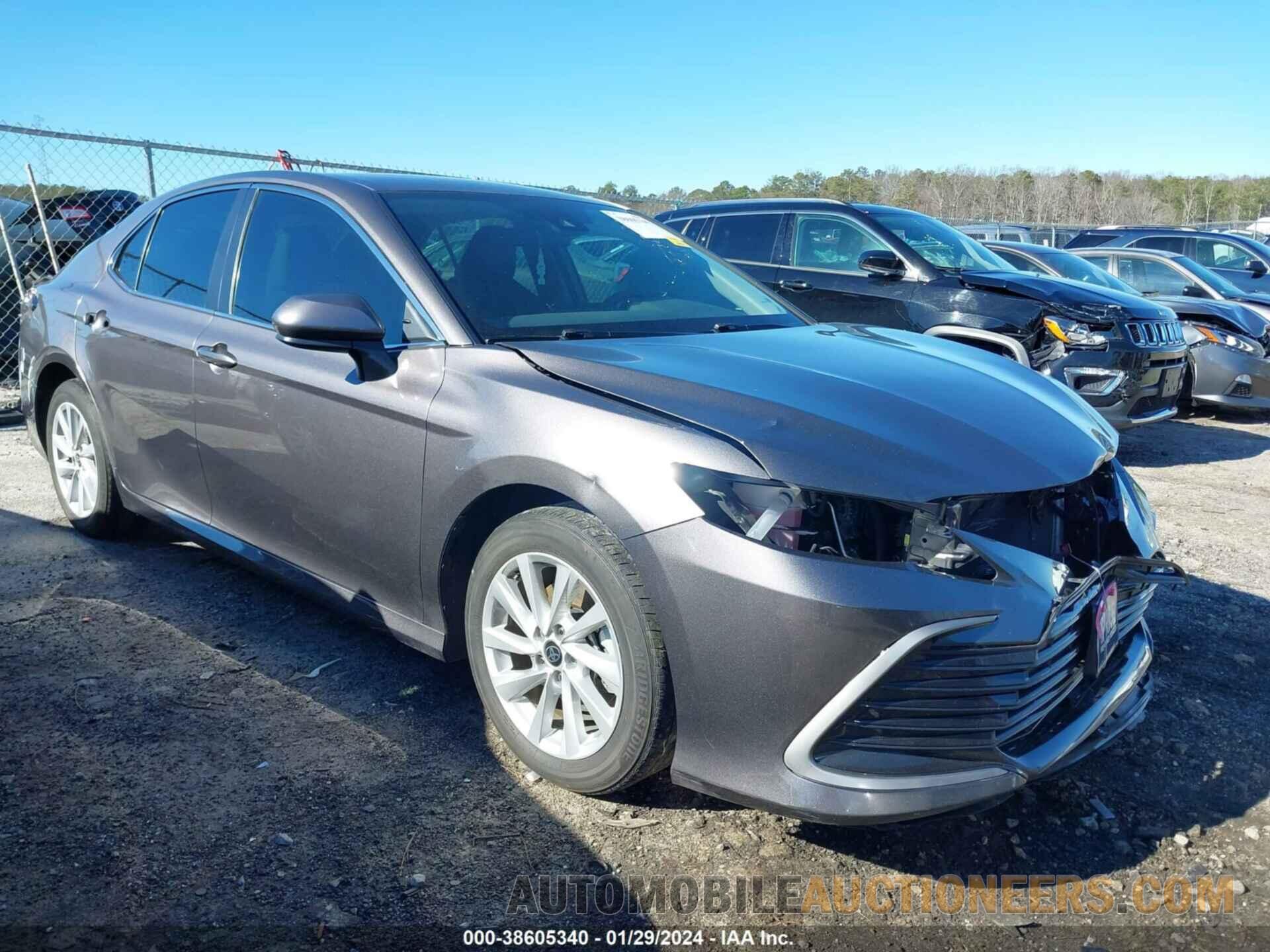 4T1C11AK0MU594258 TOYOTA CAMRY 2021