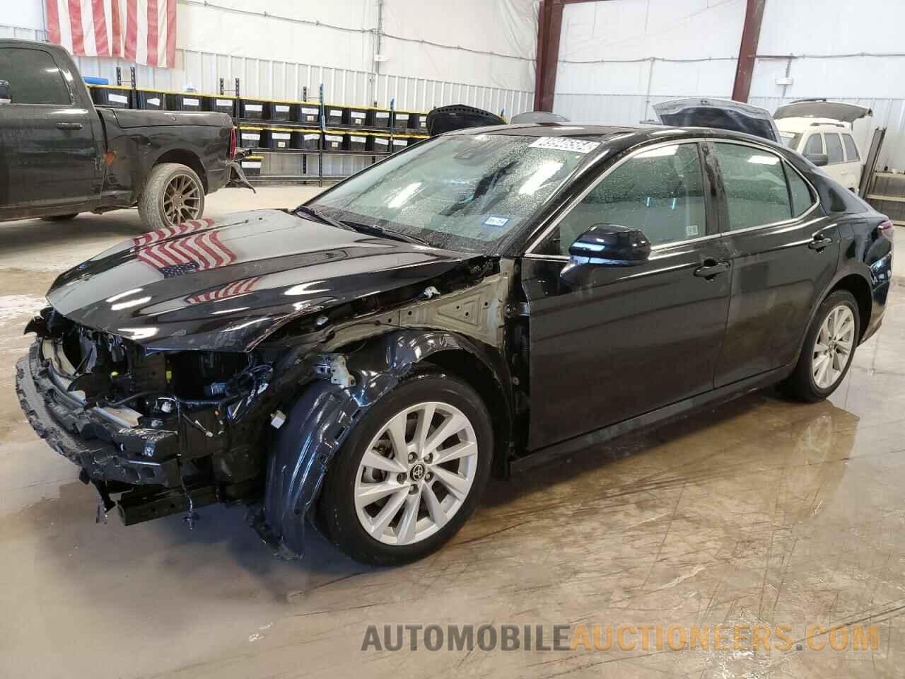 4T1C11AK0NU662298 TOYOTA CAMRY 2022