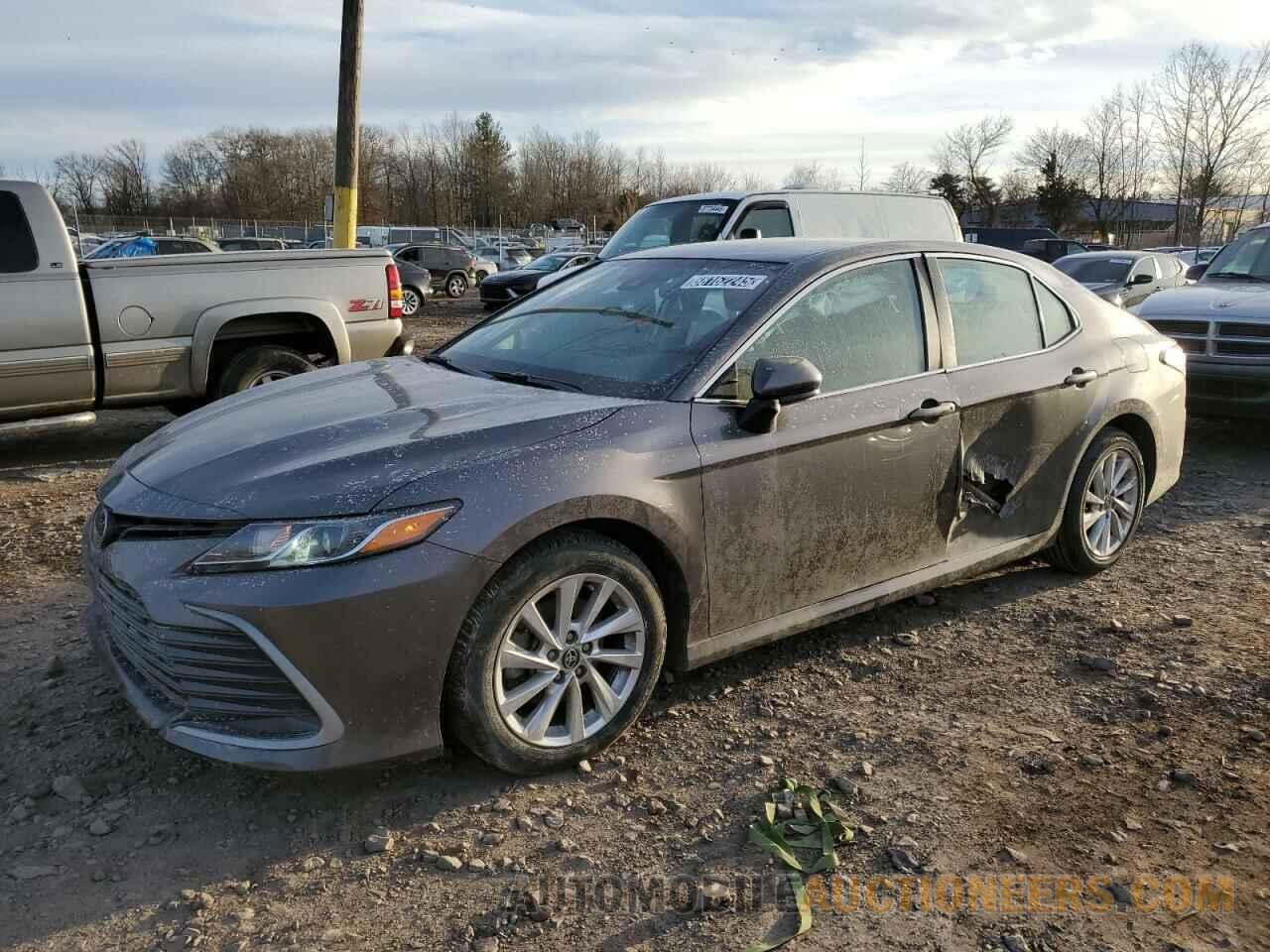 4T1C11AK0PU158563 TOYOTA CAMRY 2023