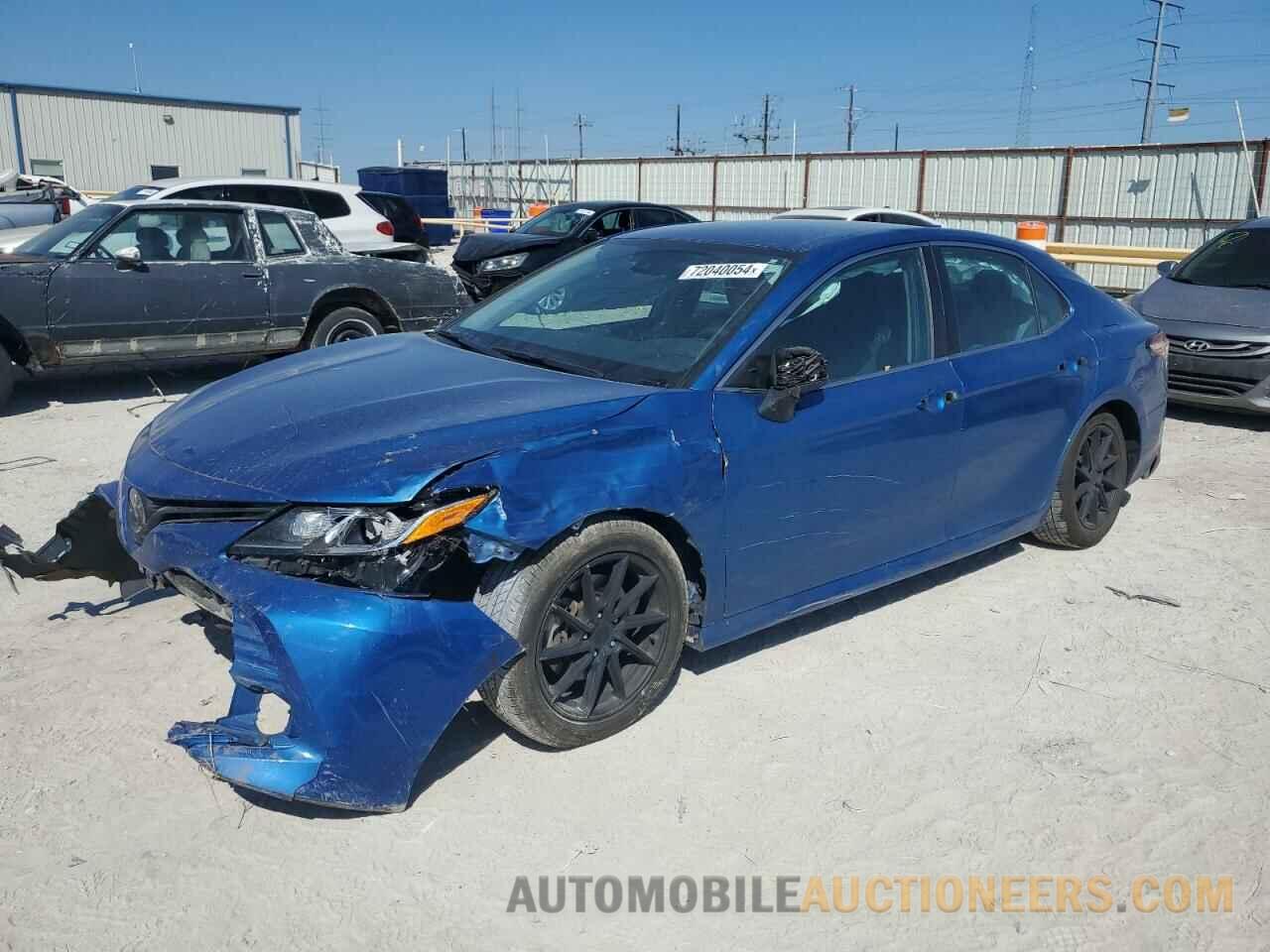 4T1C11AK1LU380197 TOYOTA CAMRY 2020