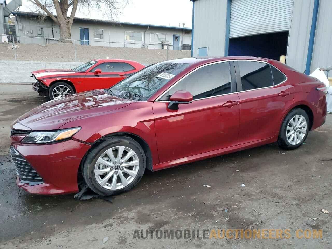 4T1C11AK1LU380815 TOYOTA CAMRY 2020