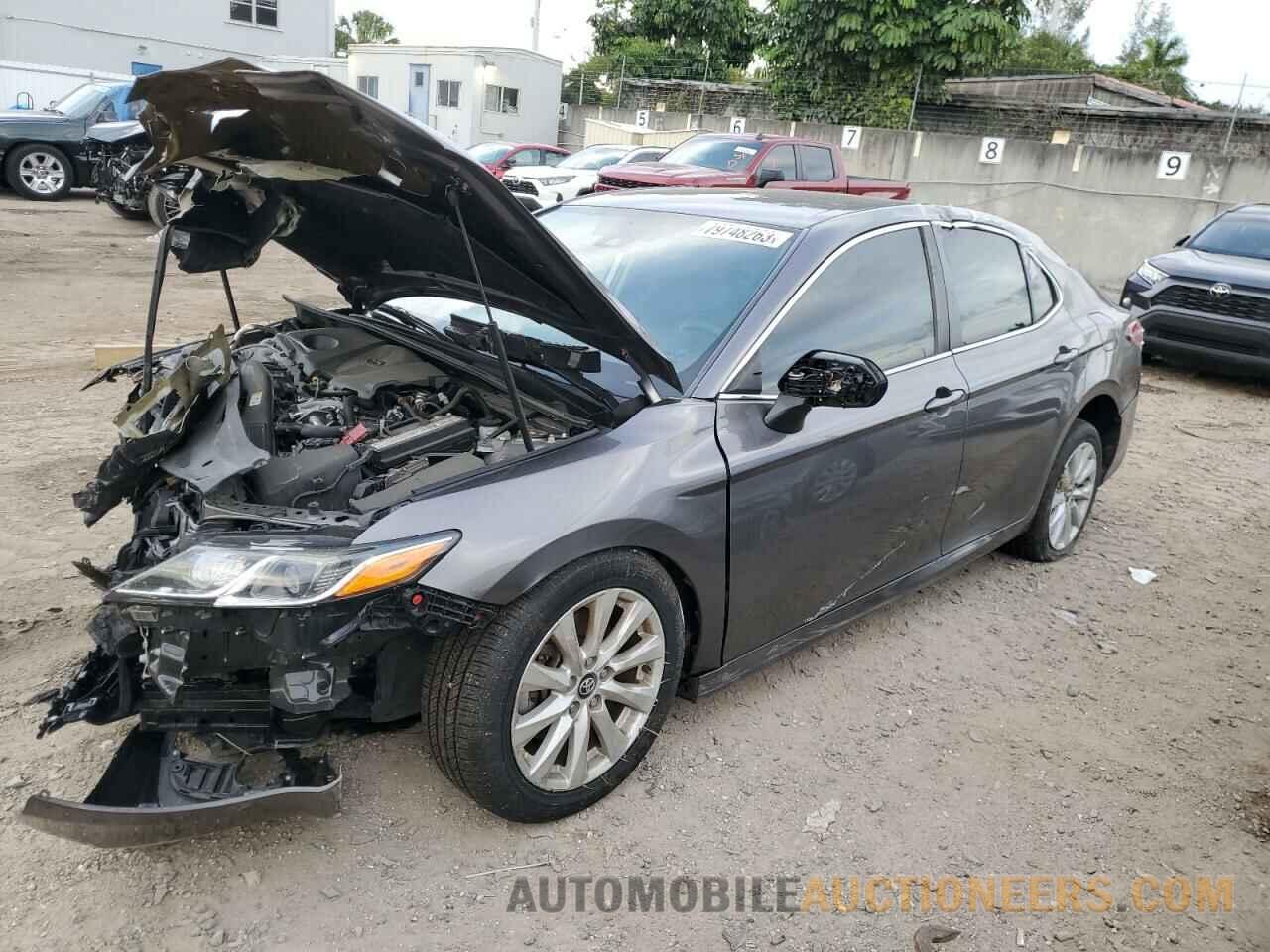 4T1C11AK1LU902164 TOYOTA CAMRY 2020