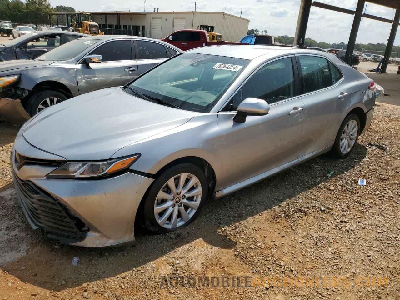 4T1C11AK1LU960257 TOYOTA CAMRY 2020