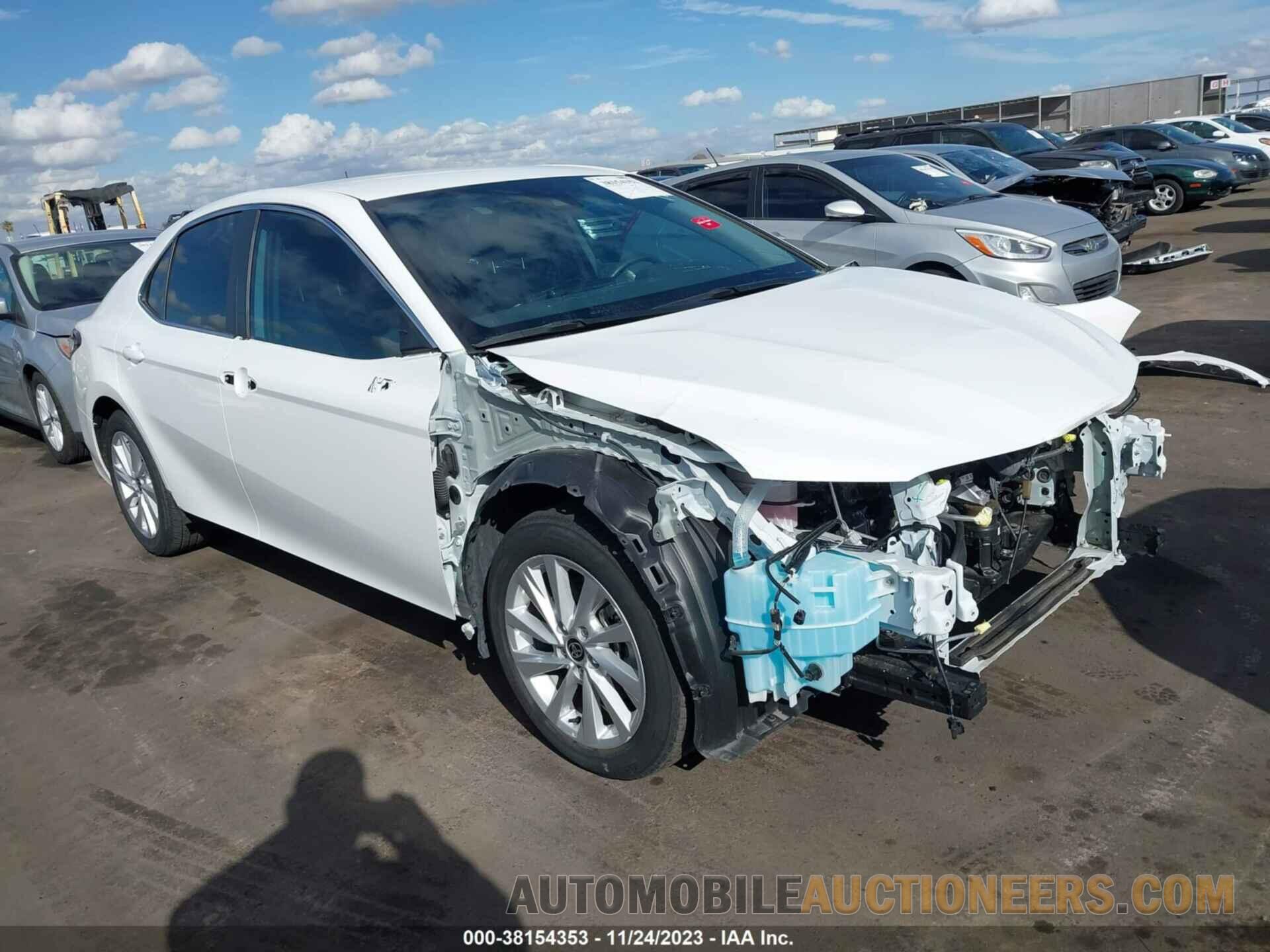 4T1C11AK1MU473562 TOYOTA CAMRY 2021