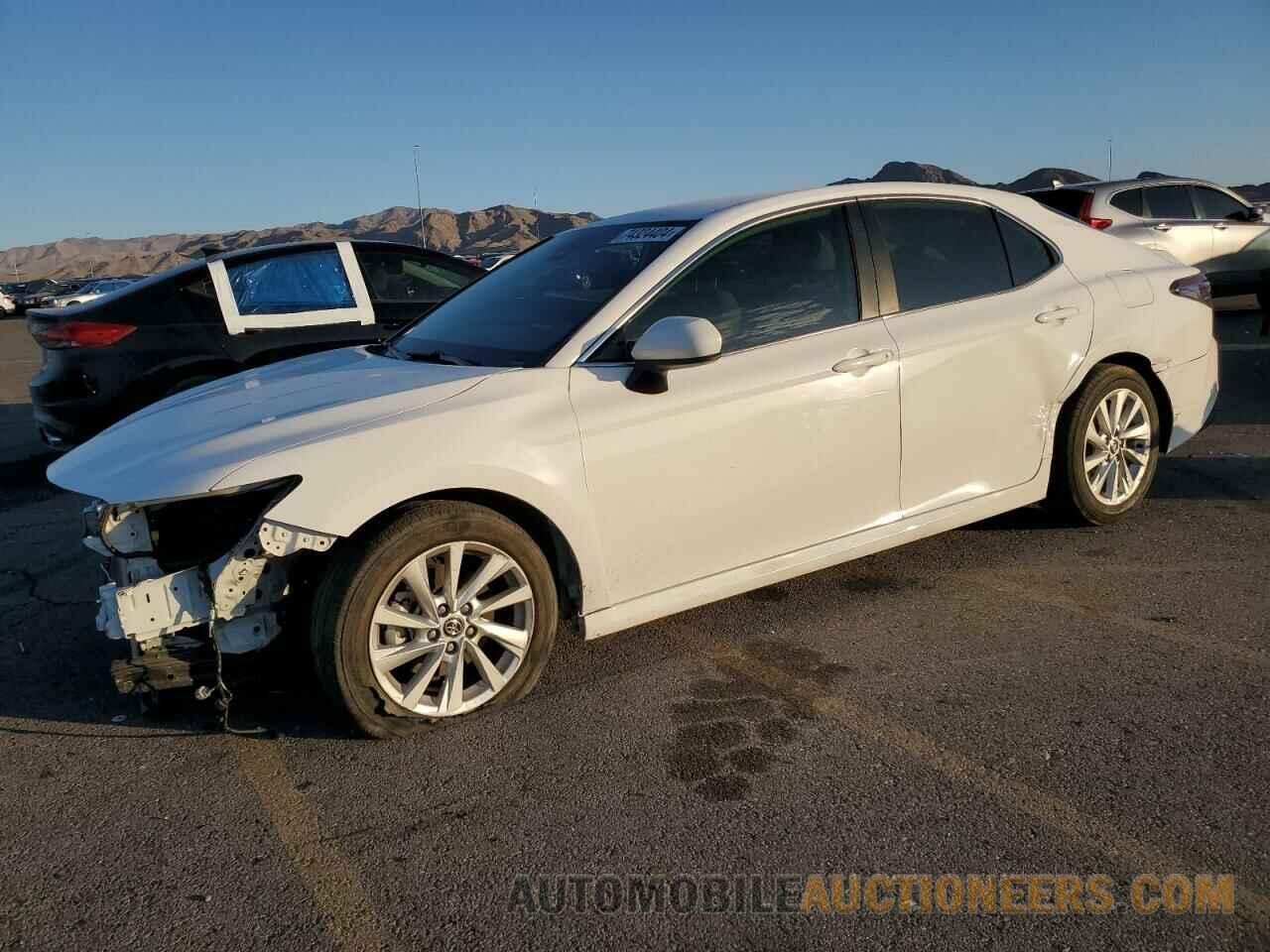 4T1C11AK1MU543030 TOYOTA CAMRY 2021