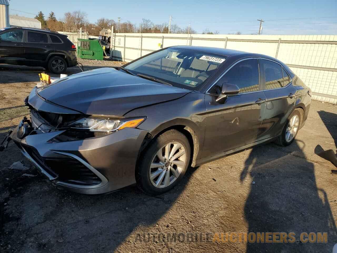 4T1C11AK1MU575783 TOYOTA CAMRY 2021