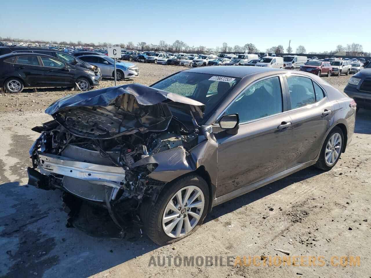 4T1C11AK1MU607387 TOYOTA CAMRY 2021