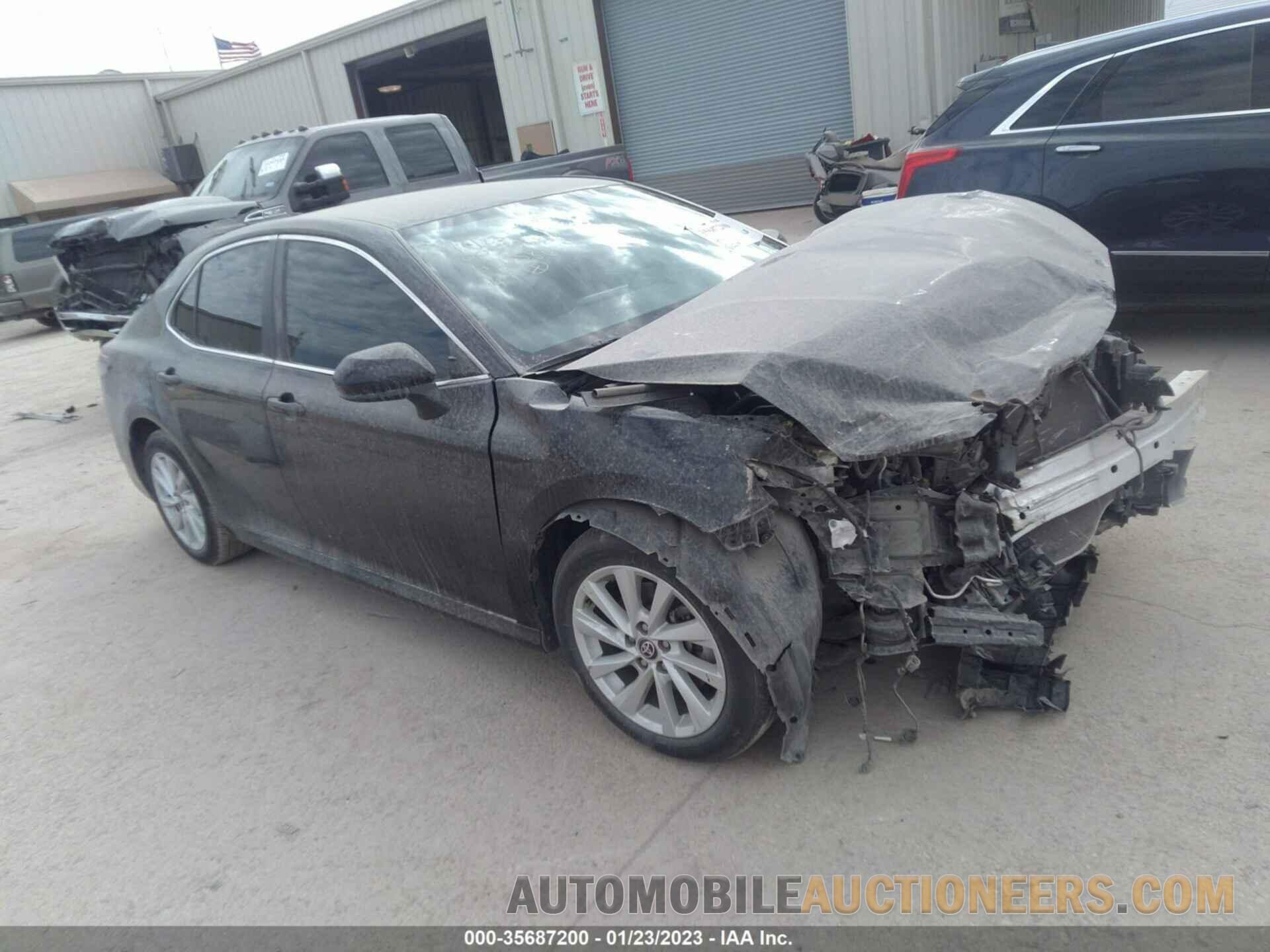 4T1C11AK1NU626586 TOYOTA CAMRY 2022