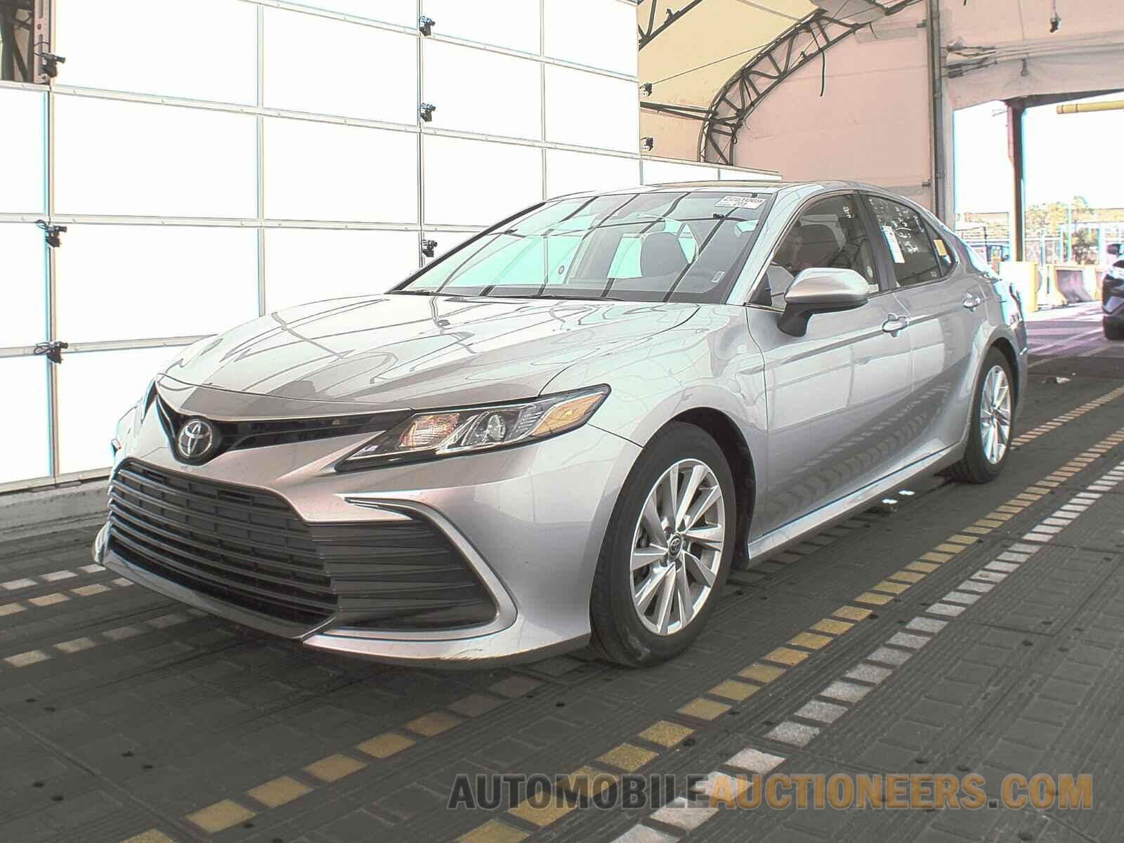 4T1C11AK1PU133817 Toyota Camry 2023