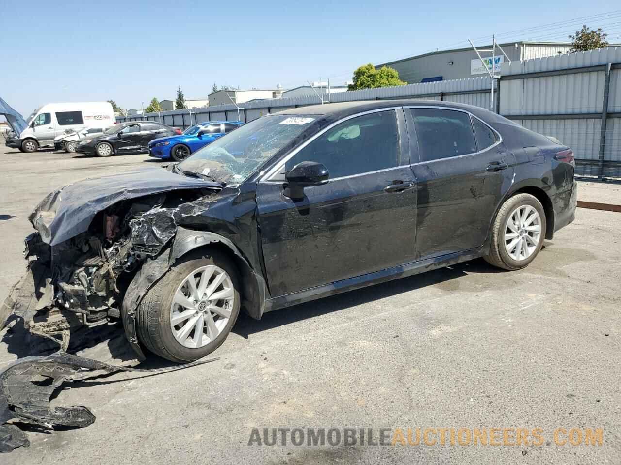 4T1C11AK1PU174822 TOYOTA CAMRY 2023