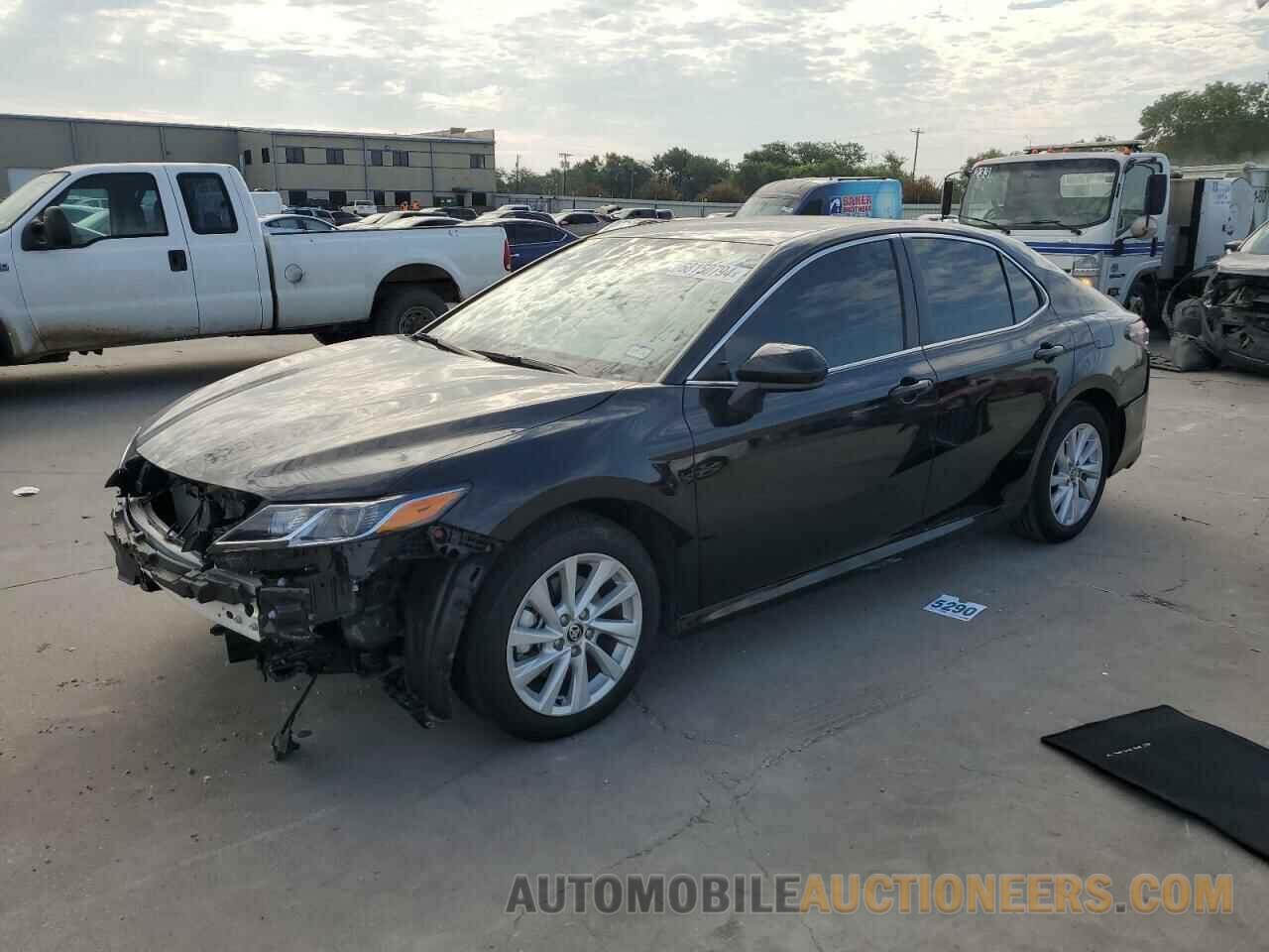 4T1C11AK1RU920124 TOYOTA CAMRY 2024