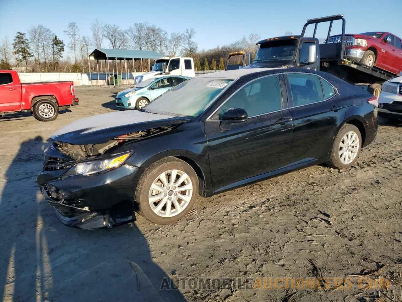 4T1C11AK2LU927462 TOYOTA CAMRY 2020