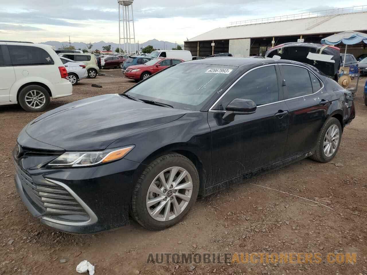 4T1C11AK2MU436309 TOYOTA CAMRY 2021