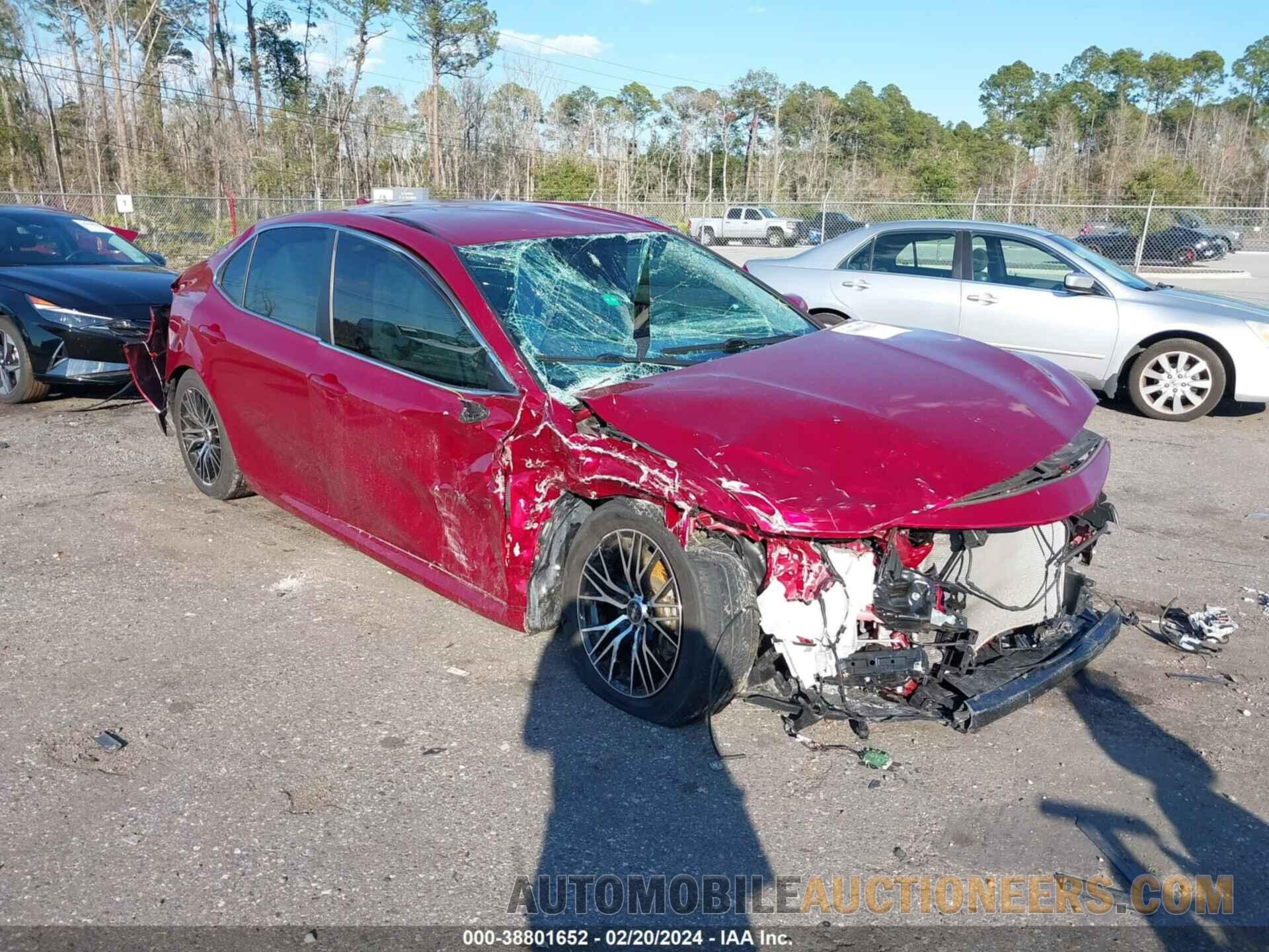 4T1C11AK2MU449335 TOYOTA CAMRY 2021