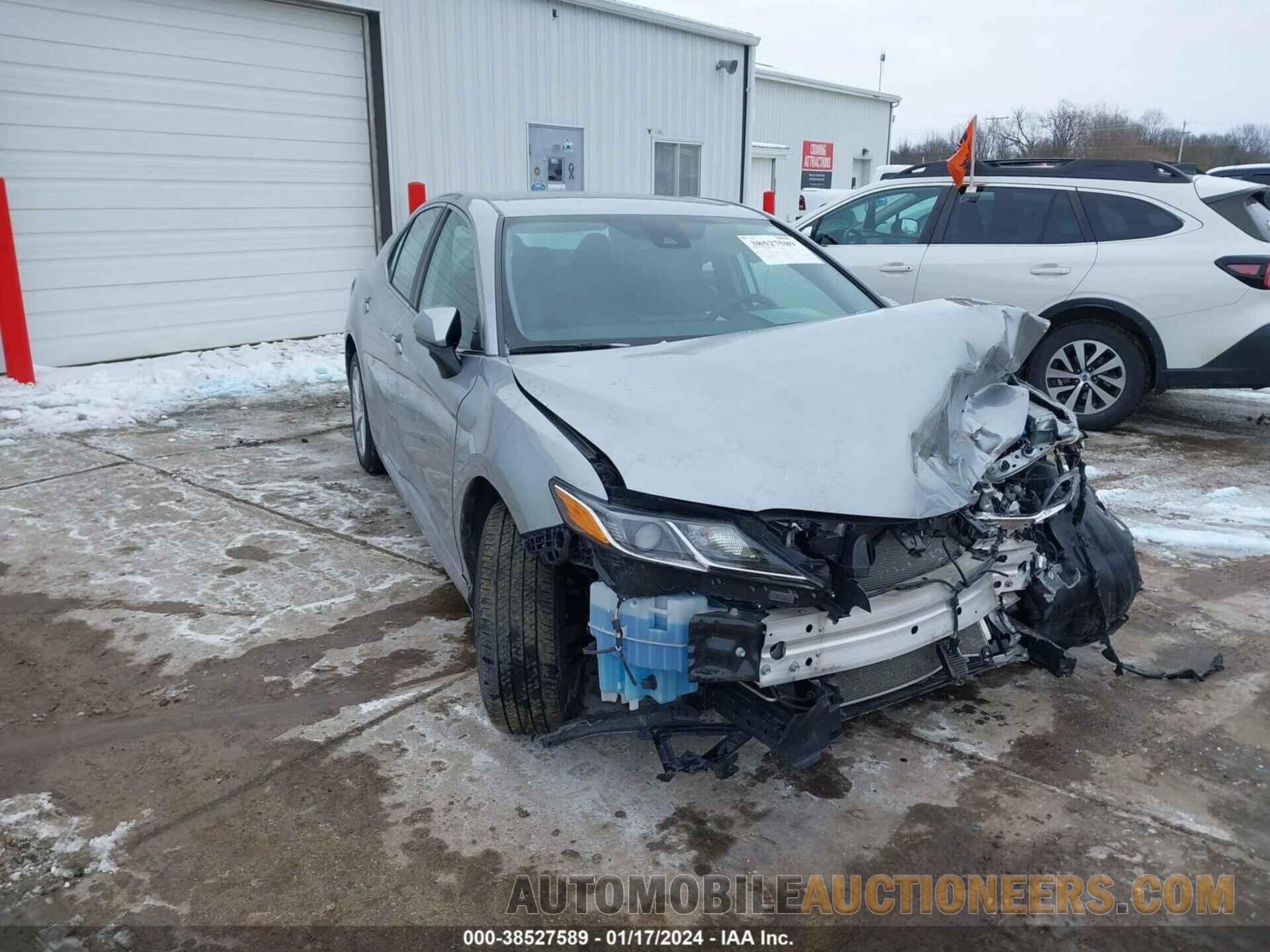 4T1C11AK2MU463753 TOYOTA CAMRY 2021