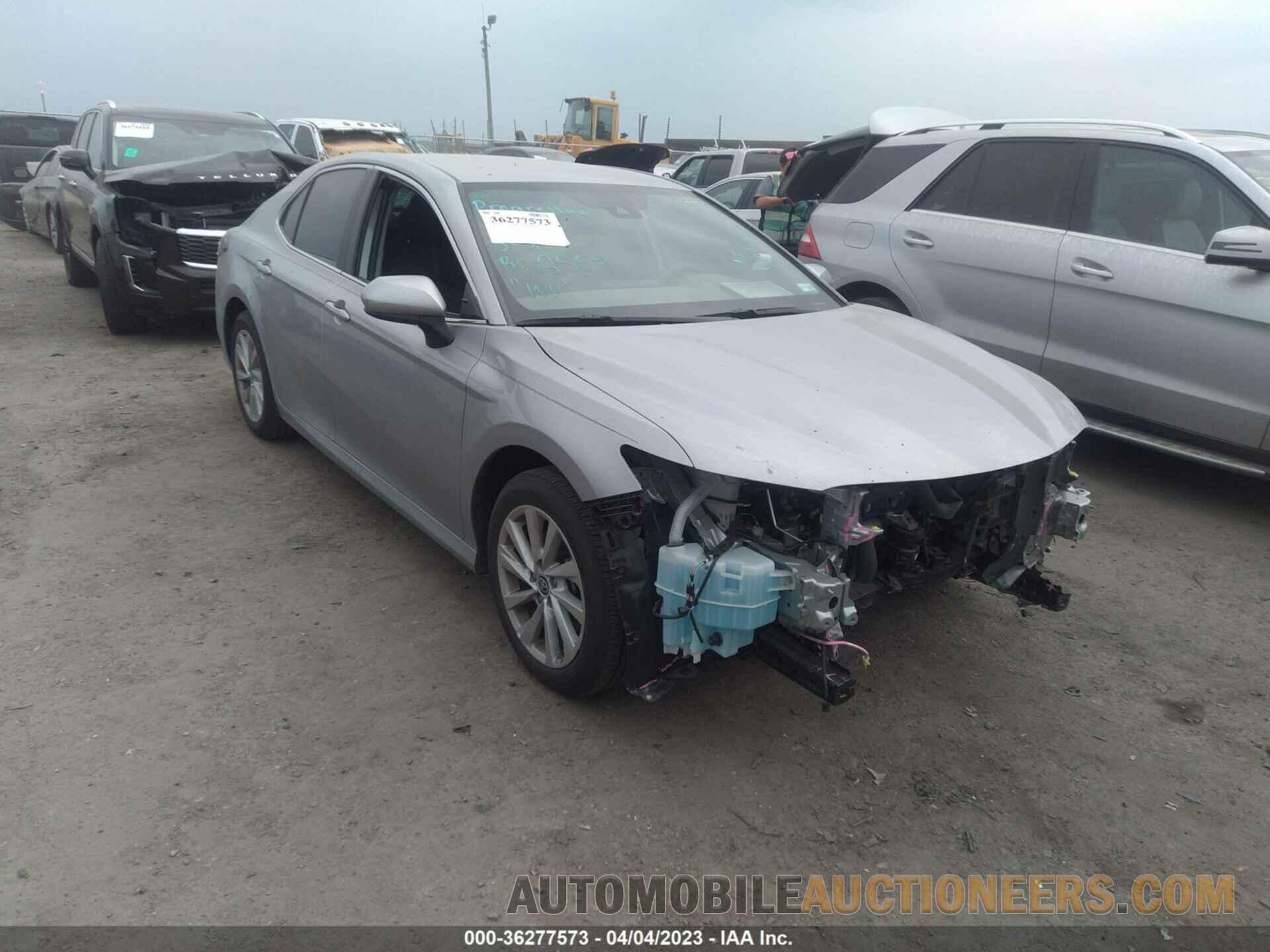 4T1C11AK2MU495876 TOYOTA CAMRY 2021