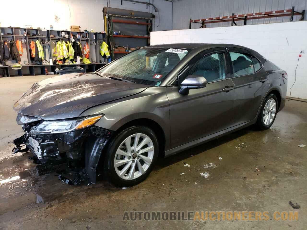 4T1C11AK2MU534708 TOYOTA CAMRY 2021