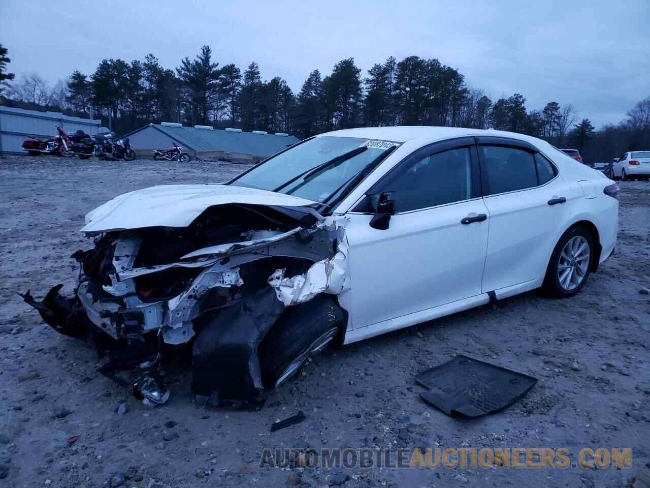 4T1C11AK2MU534711 TOYOTA CAMRY 2021