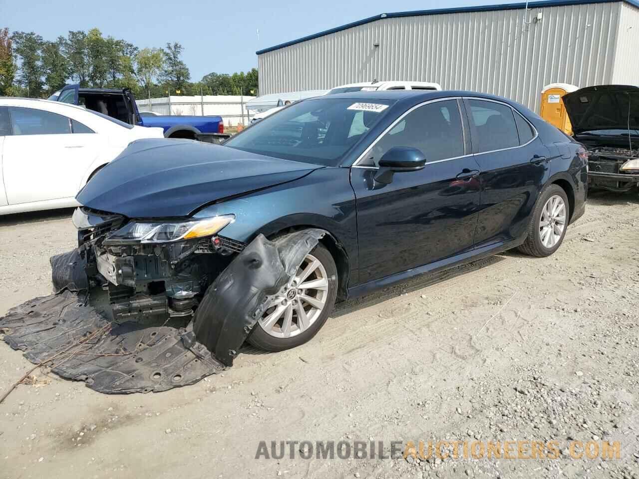 4T1C11AK2MU536183 TOYOTA CAMRY 2021