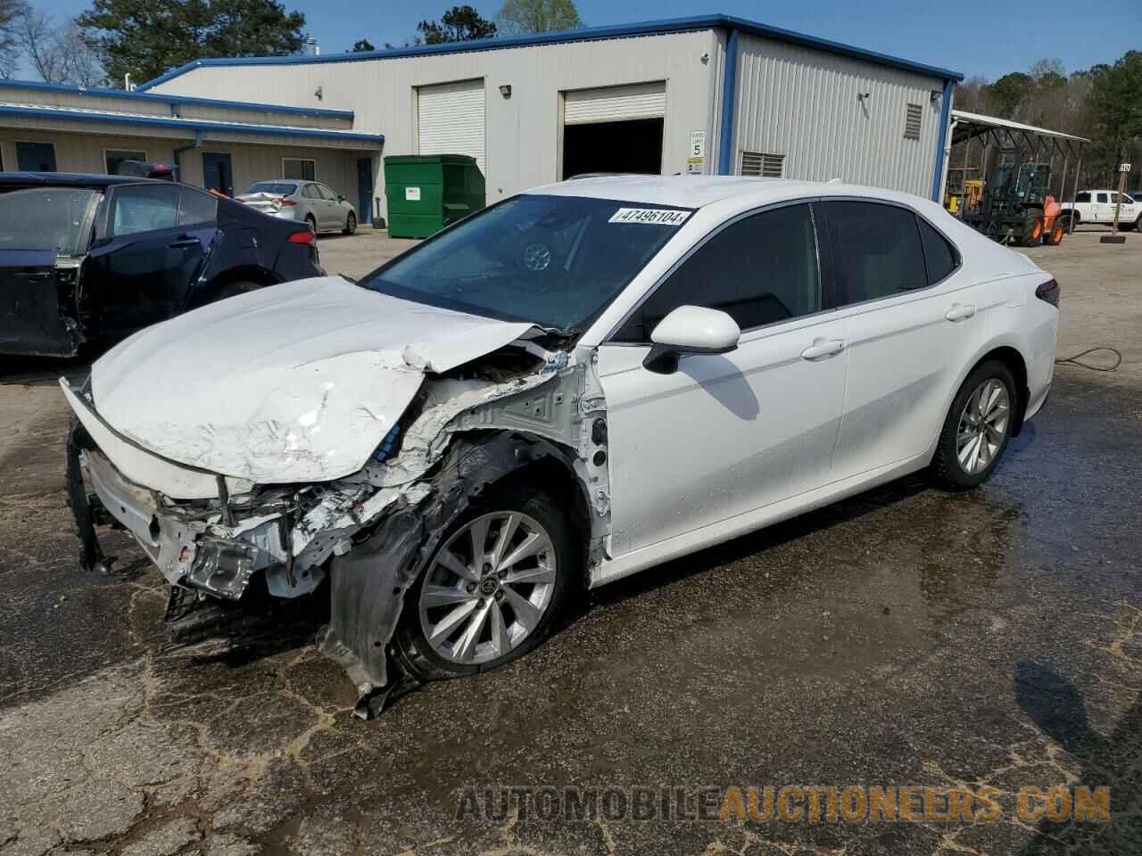 4T1C11AK2MU548186 TOYOTA CAMRY 2021