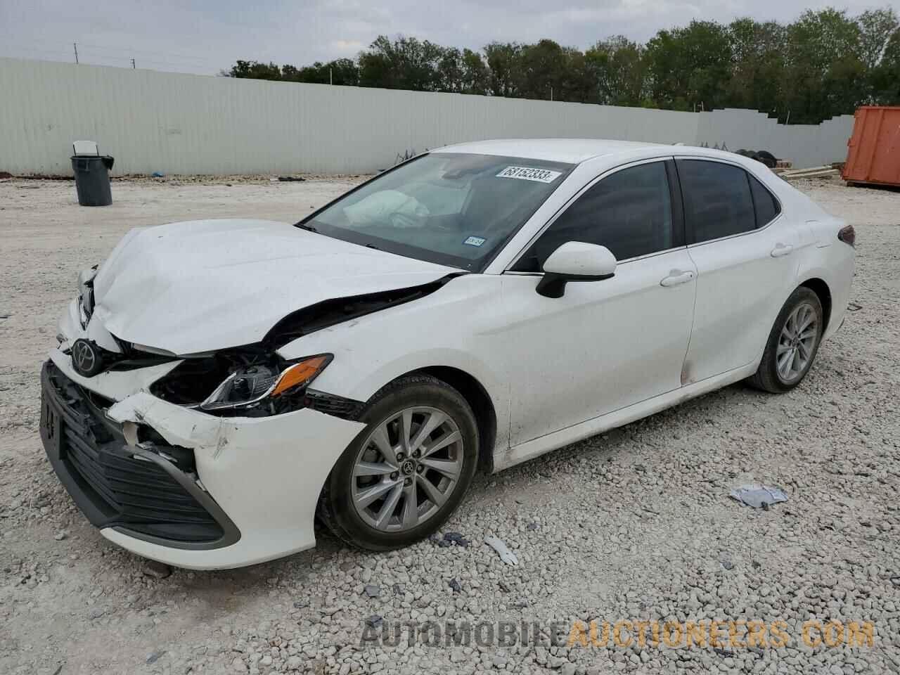 4T1C11AK2MU583259 TOYOTA CAMRY 2021