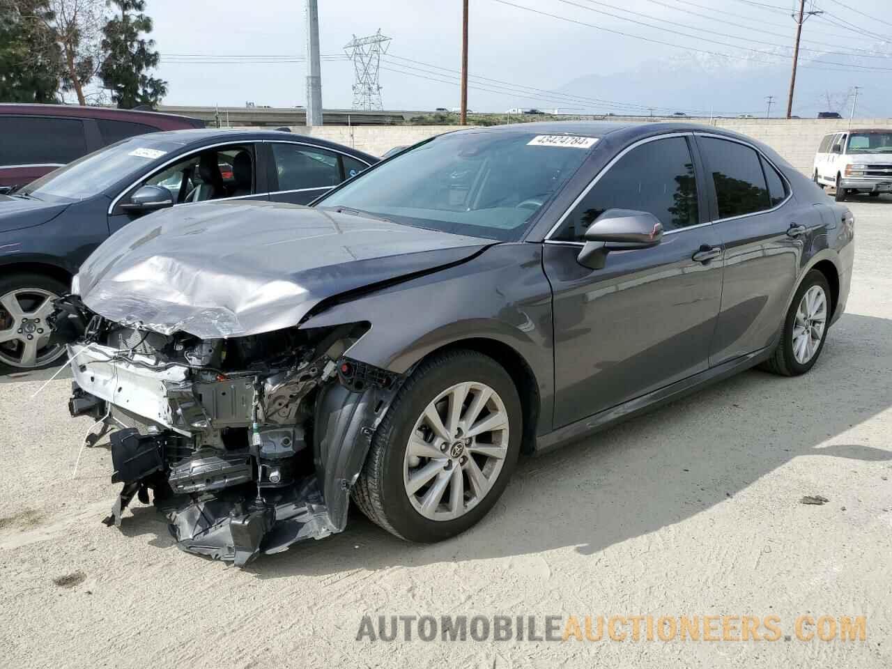 4T1C11AK2PU125628 TOYOTA CAMRY 2023