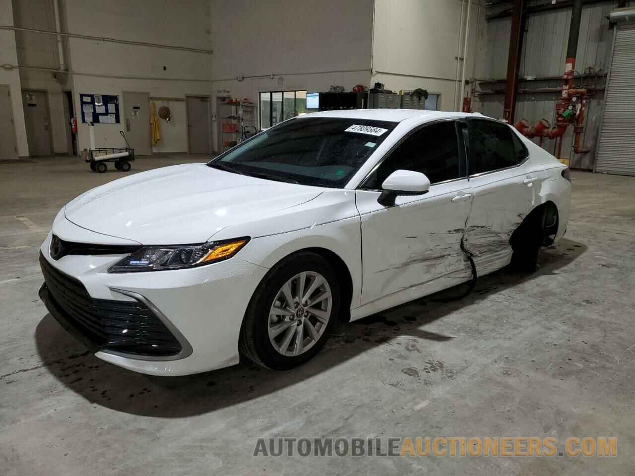 4T1C11AK2PU159715 TOYOTA CAMRY 2023