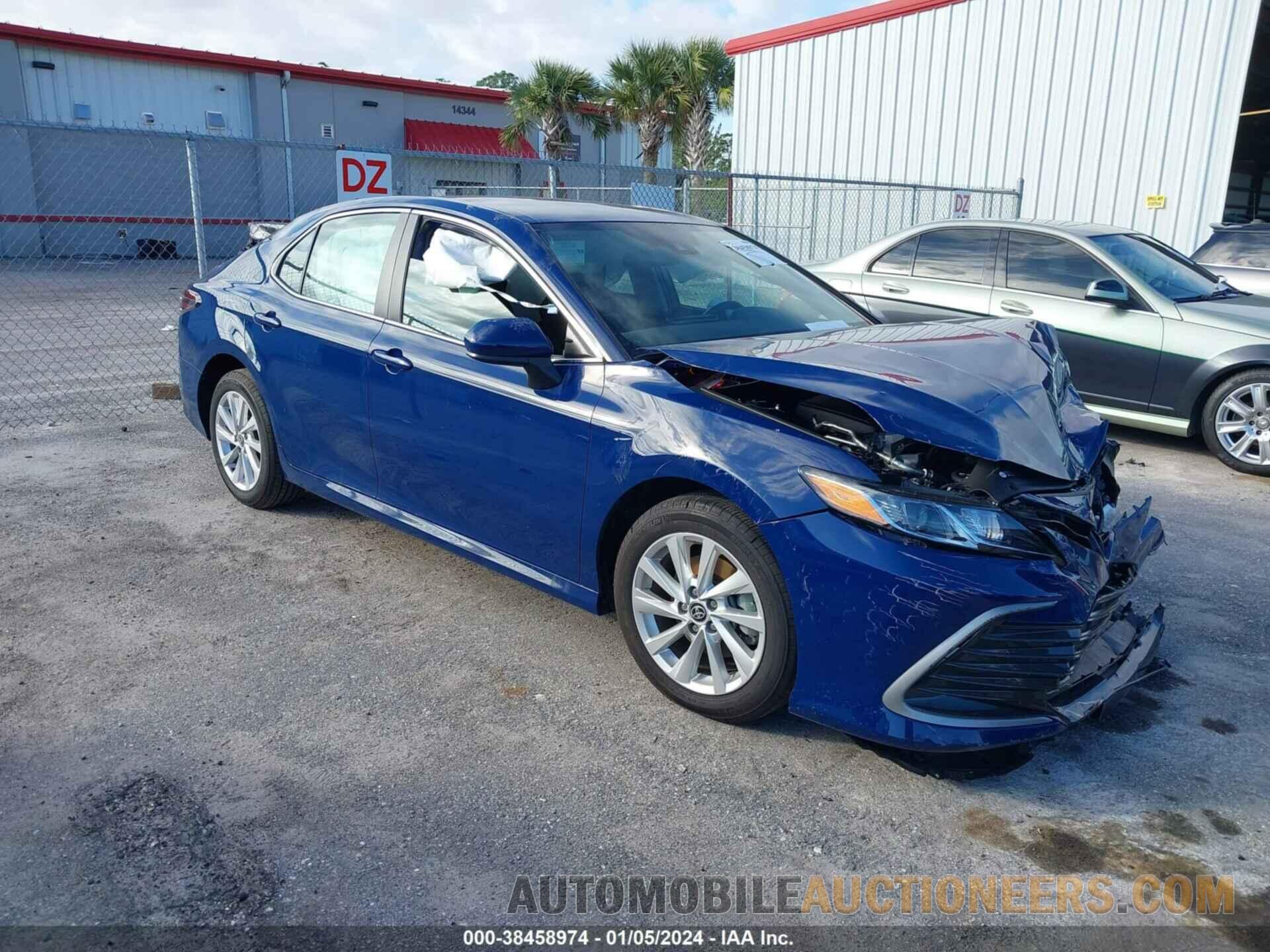 4T1C11AK2PU171105 TOYOTA CAMRY 2023