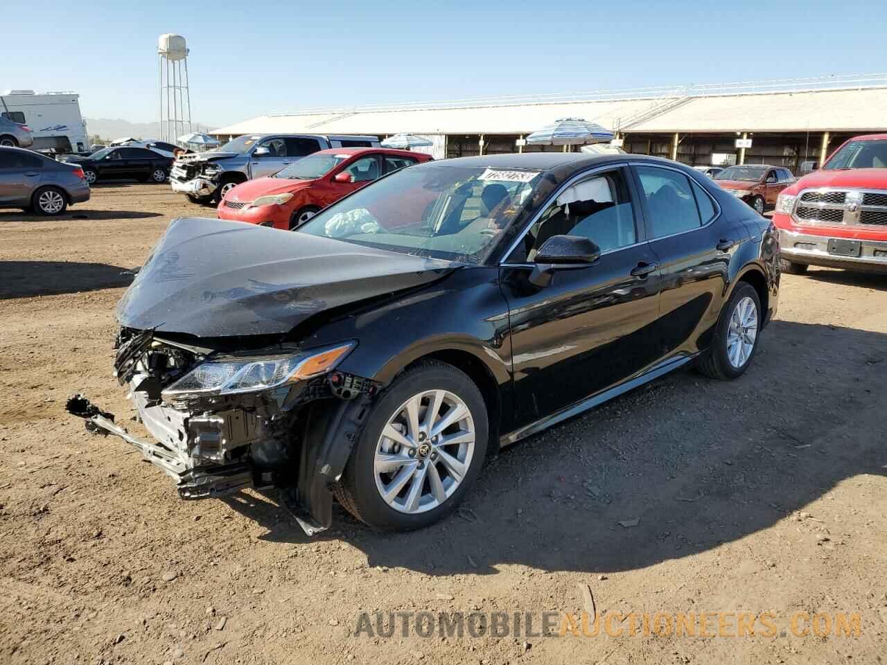 4T1C11AK2RU847720 TOYOTA CAMRY 2024