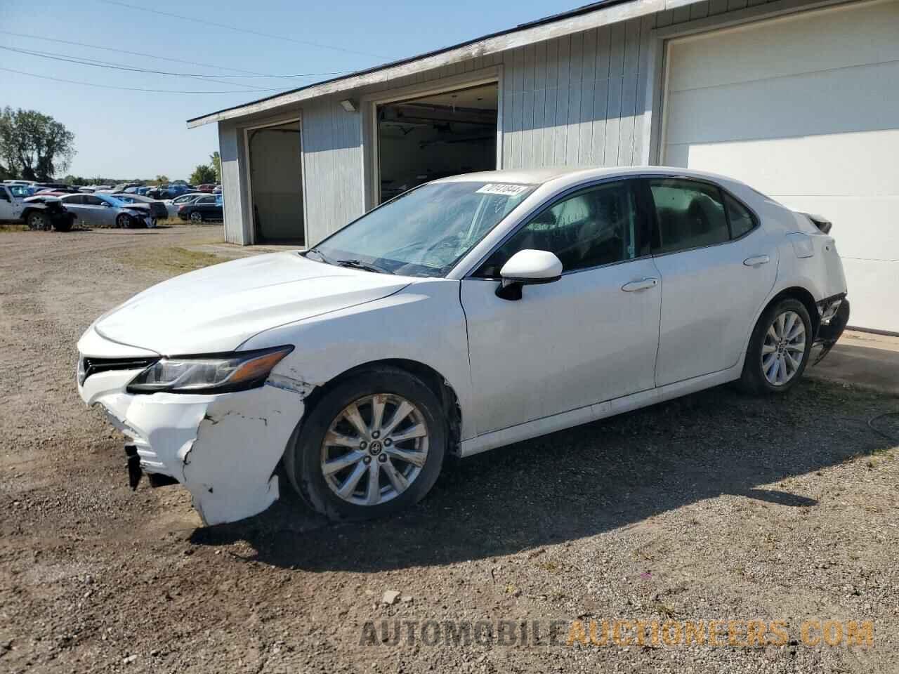 4T1C11AK3LU926868 TOYOTA CAMRY 2020