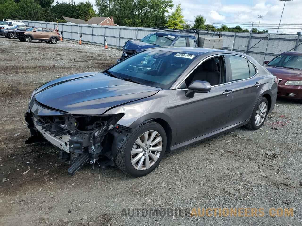 4T1C11AK3LU929723 TOYOTA CAMRY 2020