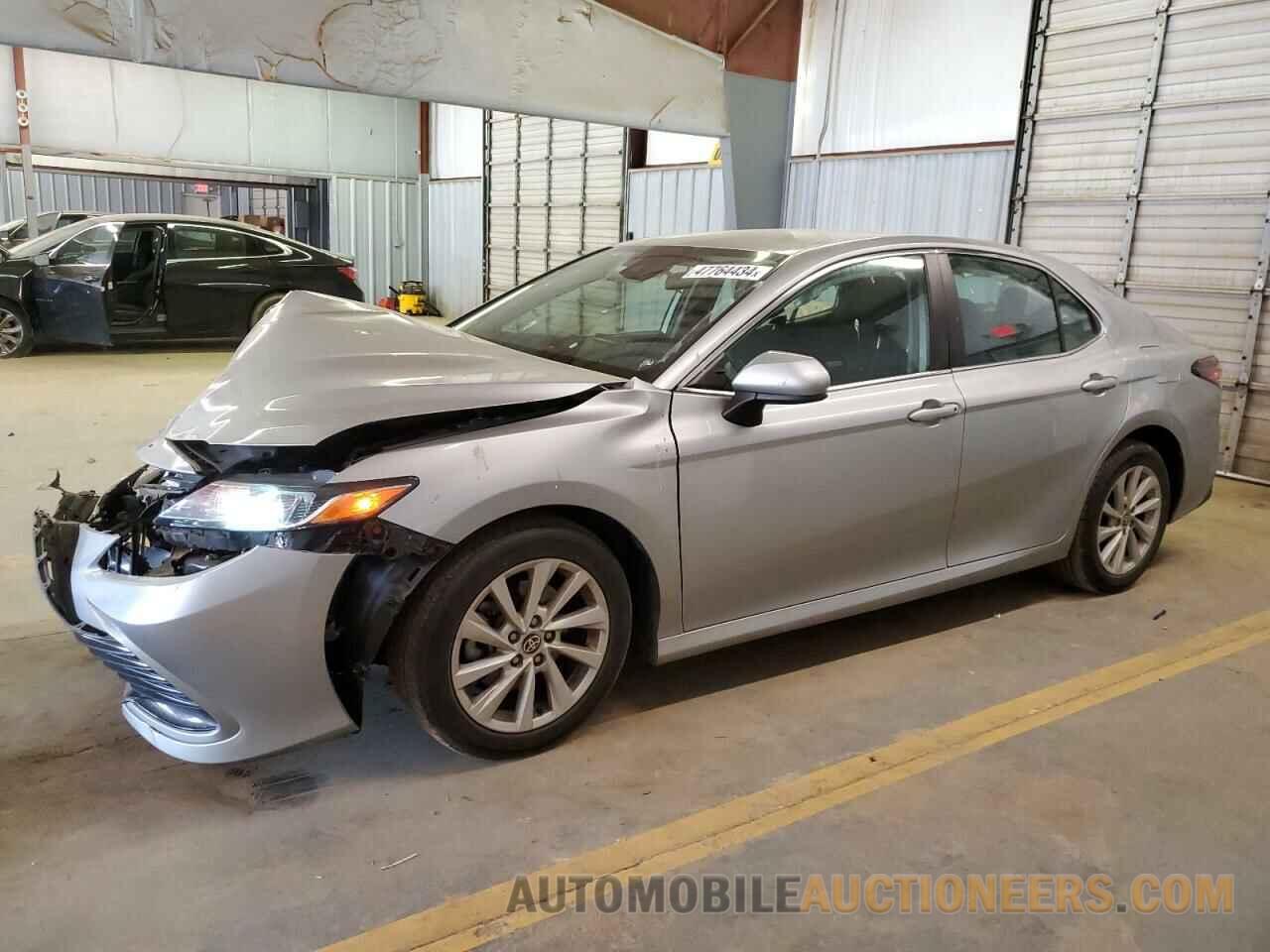 4T1C11AK3MU418210 TOYOTA CAMRY 2021