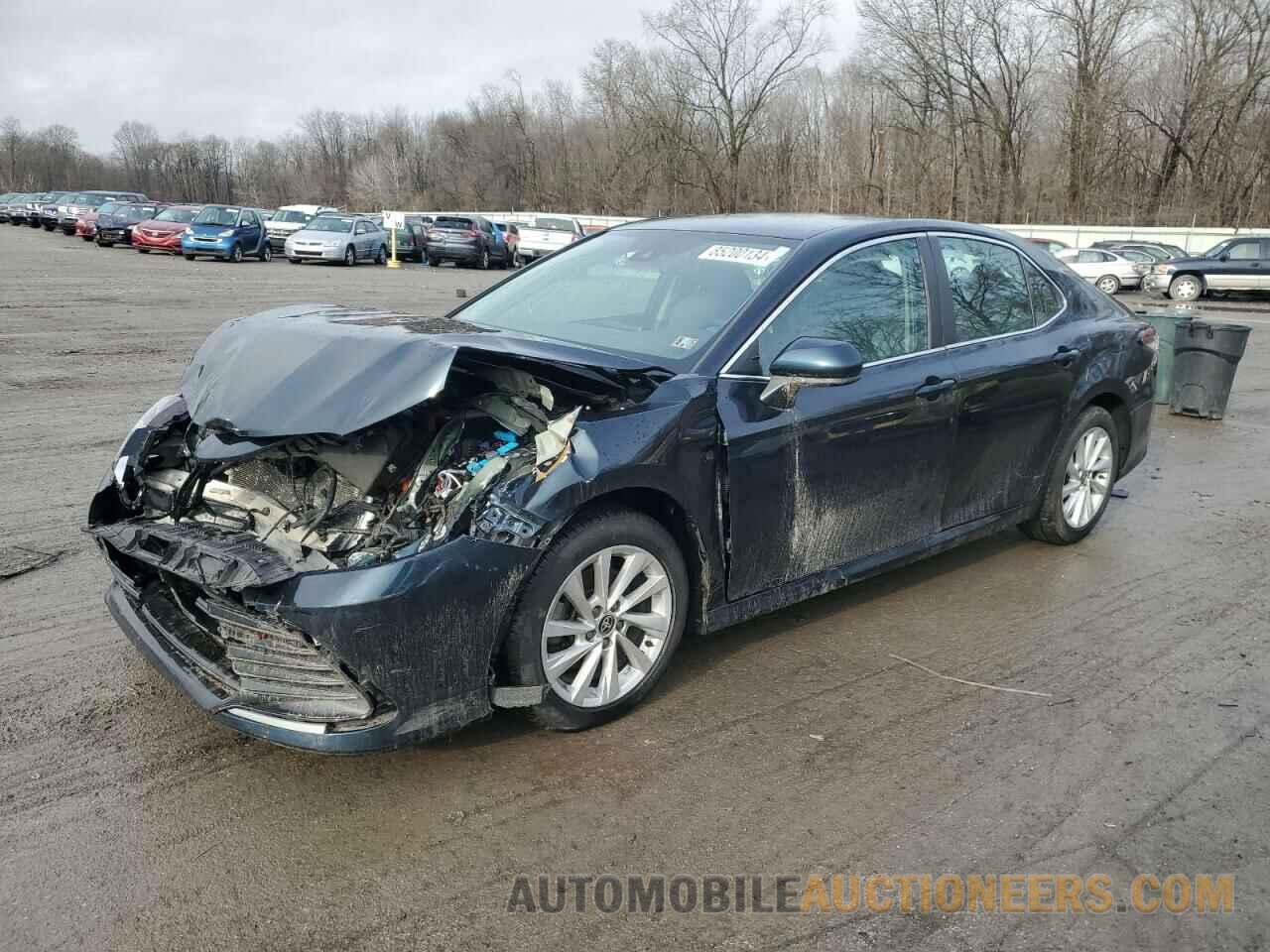 4T1C11AK3MU422726 TOYOTA CAMRY 2021