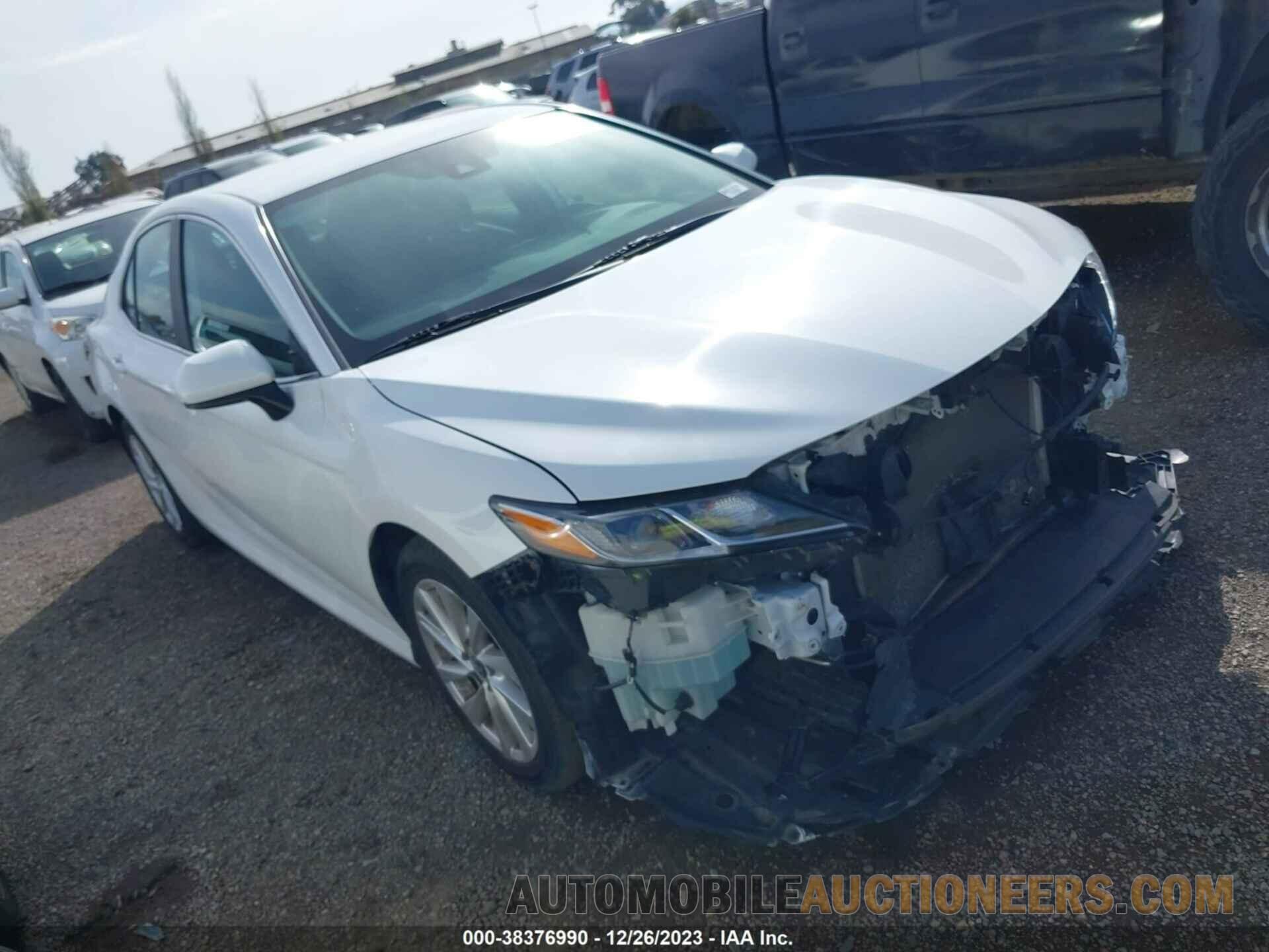 4T1C11AK3MU431667 TOYOTA CAMRY 2021