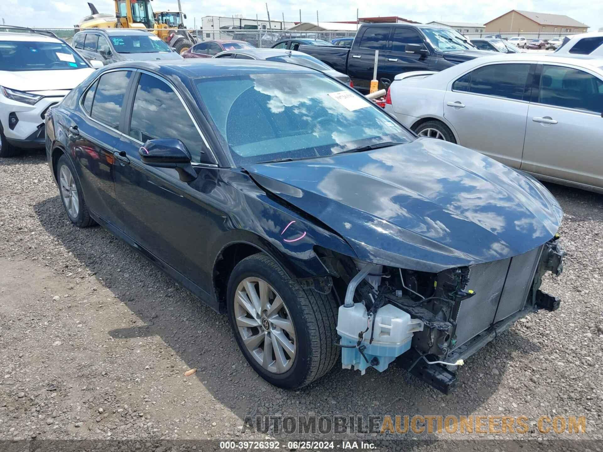 4T1C11AK3MU462398 TOYOTA CAMRY 2021