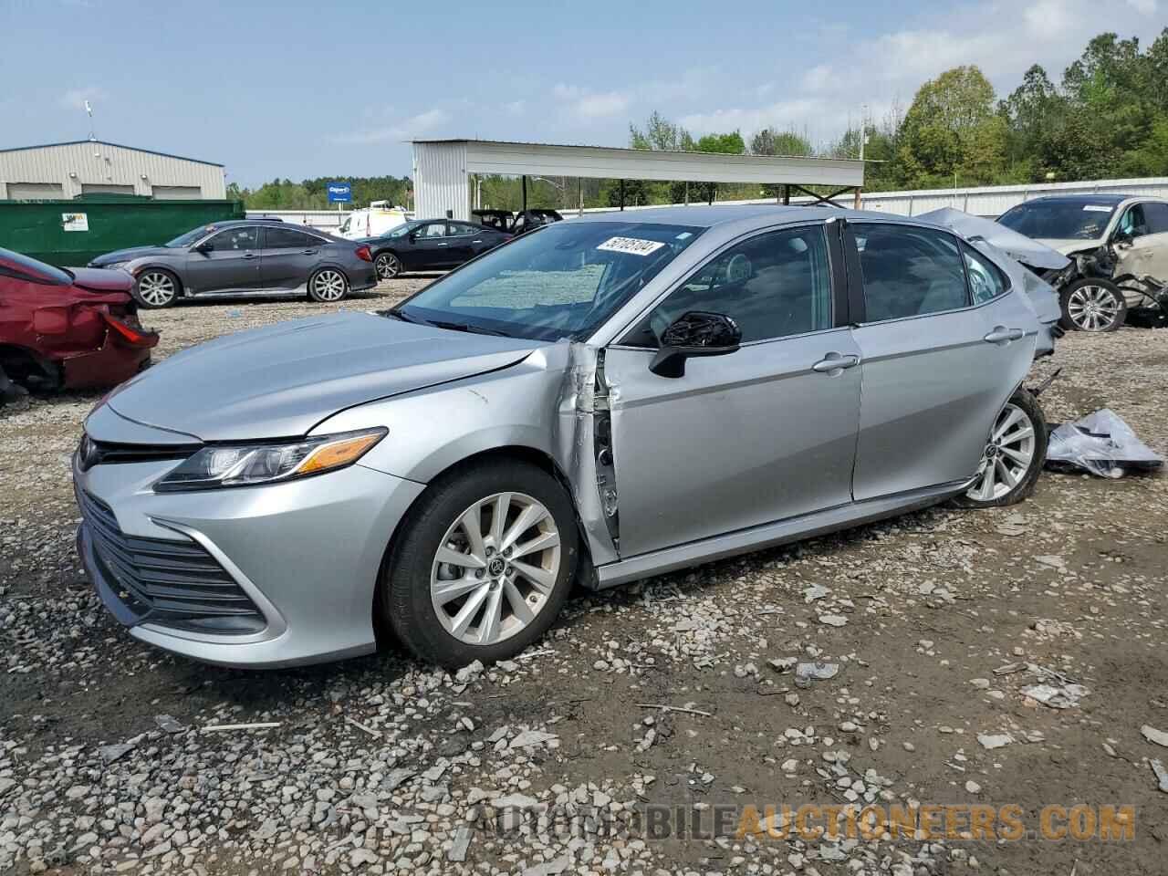 4T1C11AK3MU477774 TOYOTA CAMRY 2021