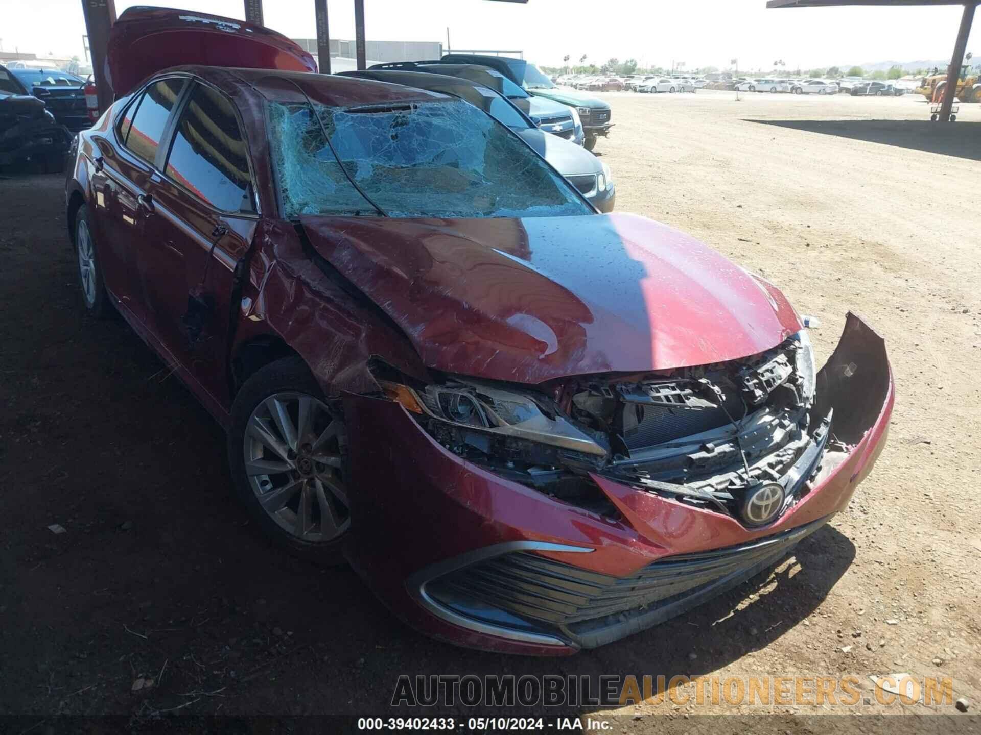 4T1C11AK3MU553221 TOYOTA CAMRY 2021