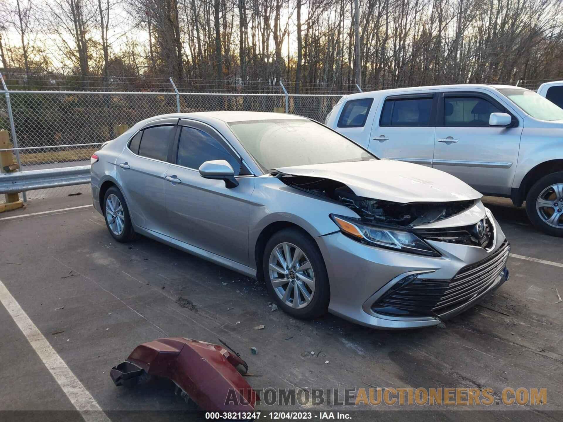 4T1C11AK3MU553963 TOYOTA CAMRY 2021