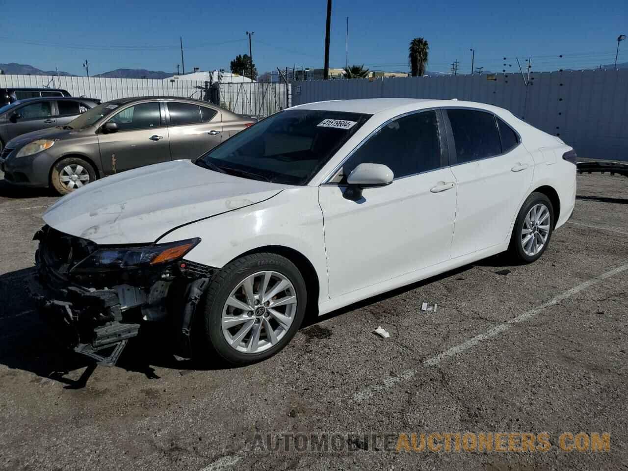 4T1C11AK3MU593606 TOYOTA CAMRY 2021