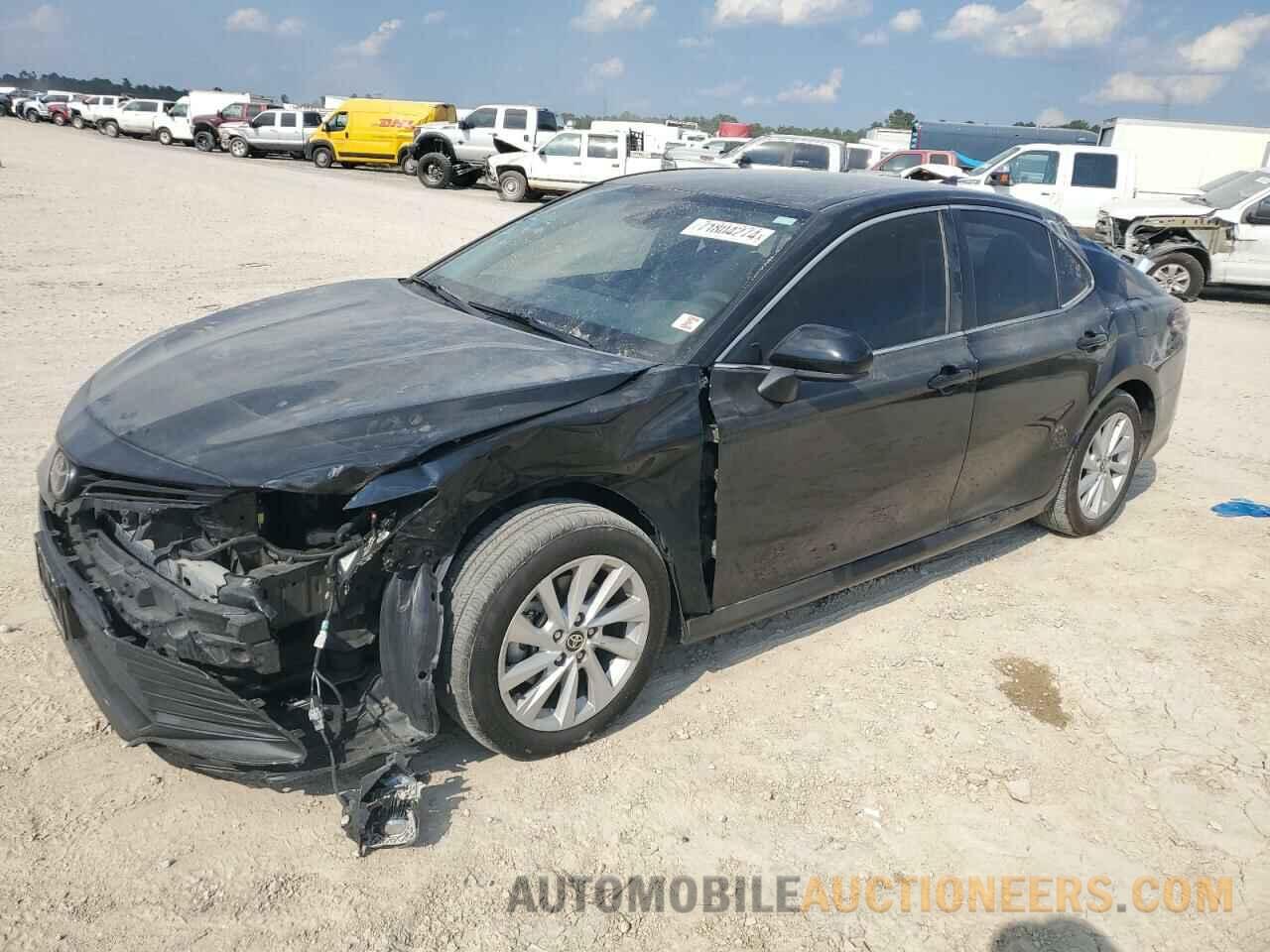 4T1C11AK3MU593928 TOYOTA CAMRY 2021