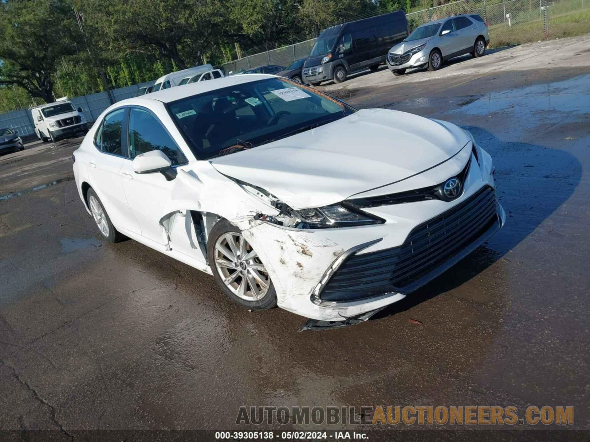 4T1C11AK3NU008248 TOYOTA CAMRY 2022