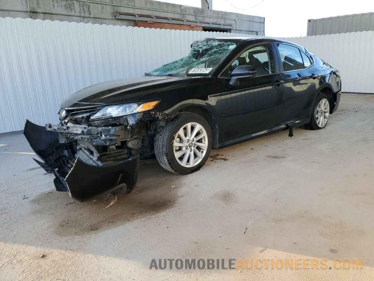 4T1C11AK3NU076033 TOYOTA CAMRY 2022